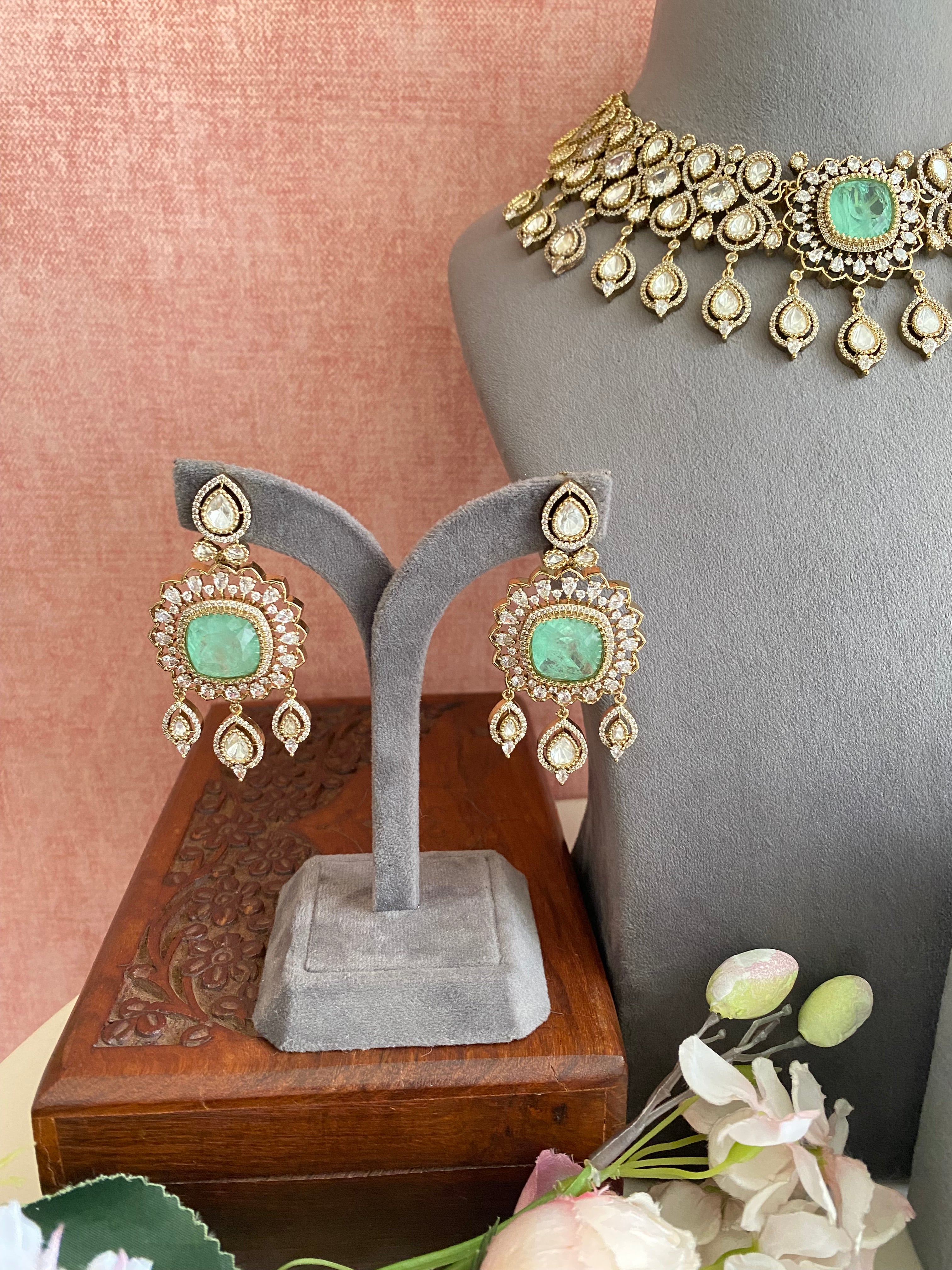Moissanite Mint Necklace Set