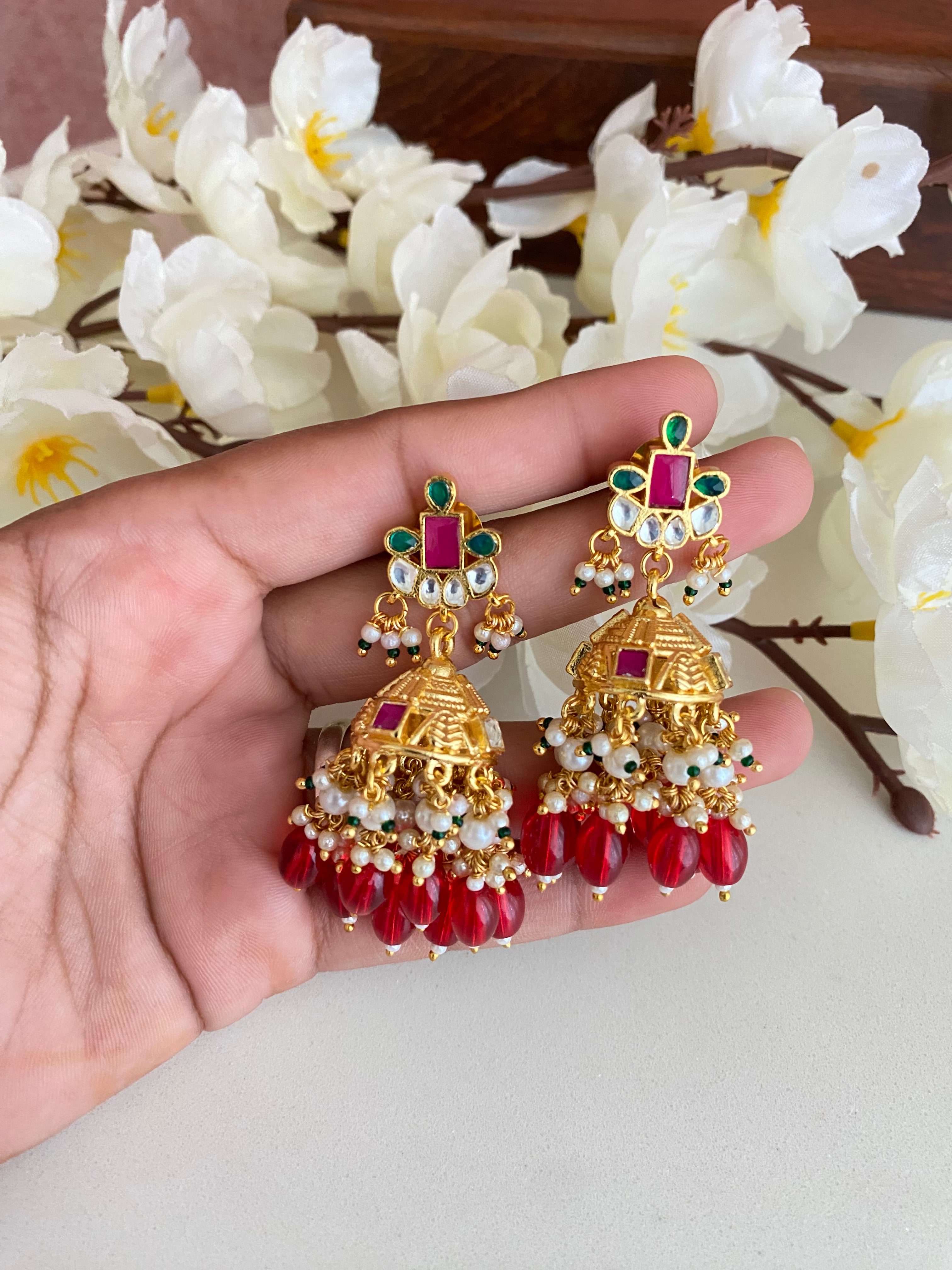 Gold plated Kundan Jhumka Earring