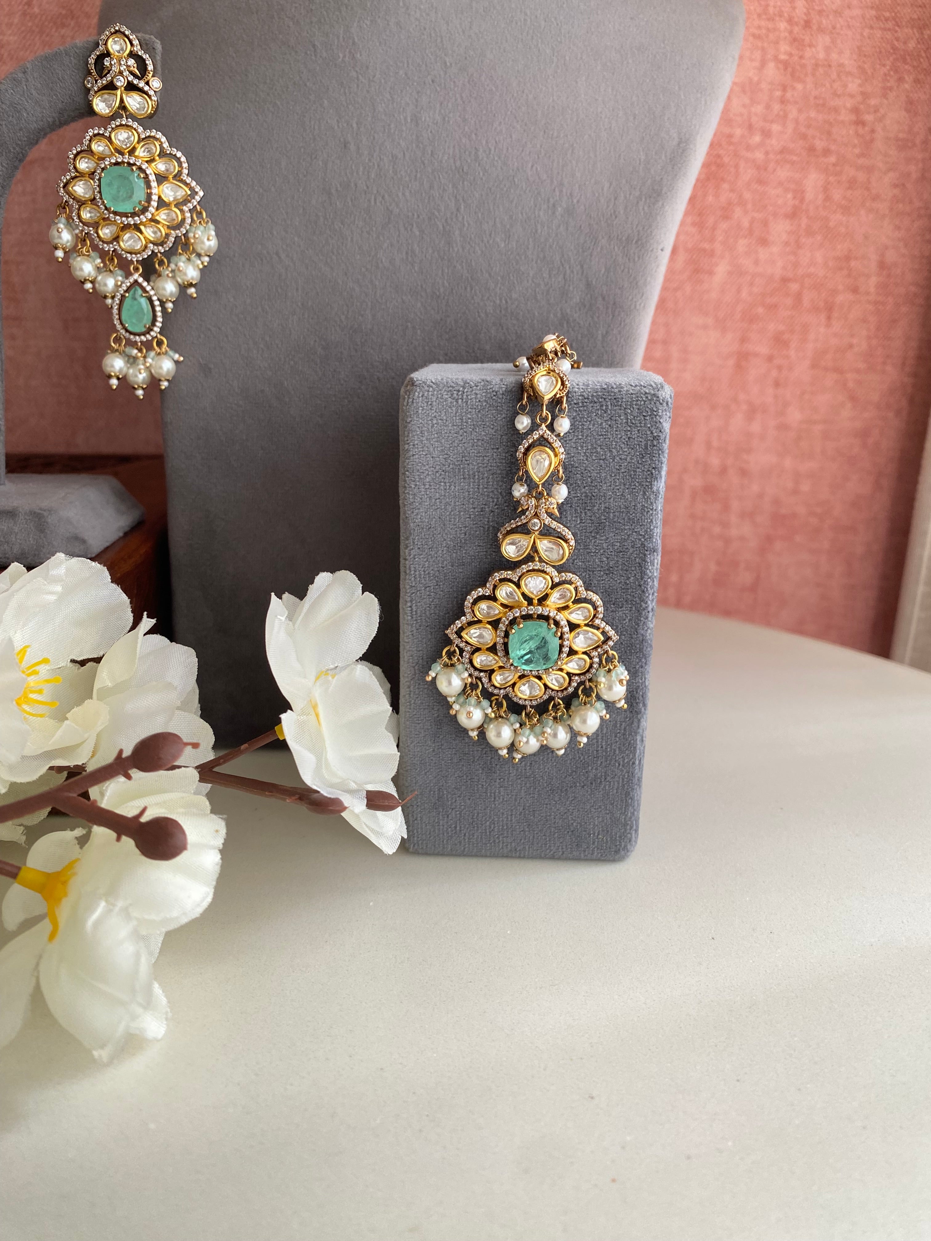 Mint Stone Moissanite Choker Set