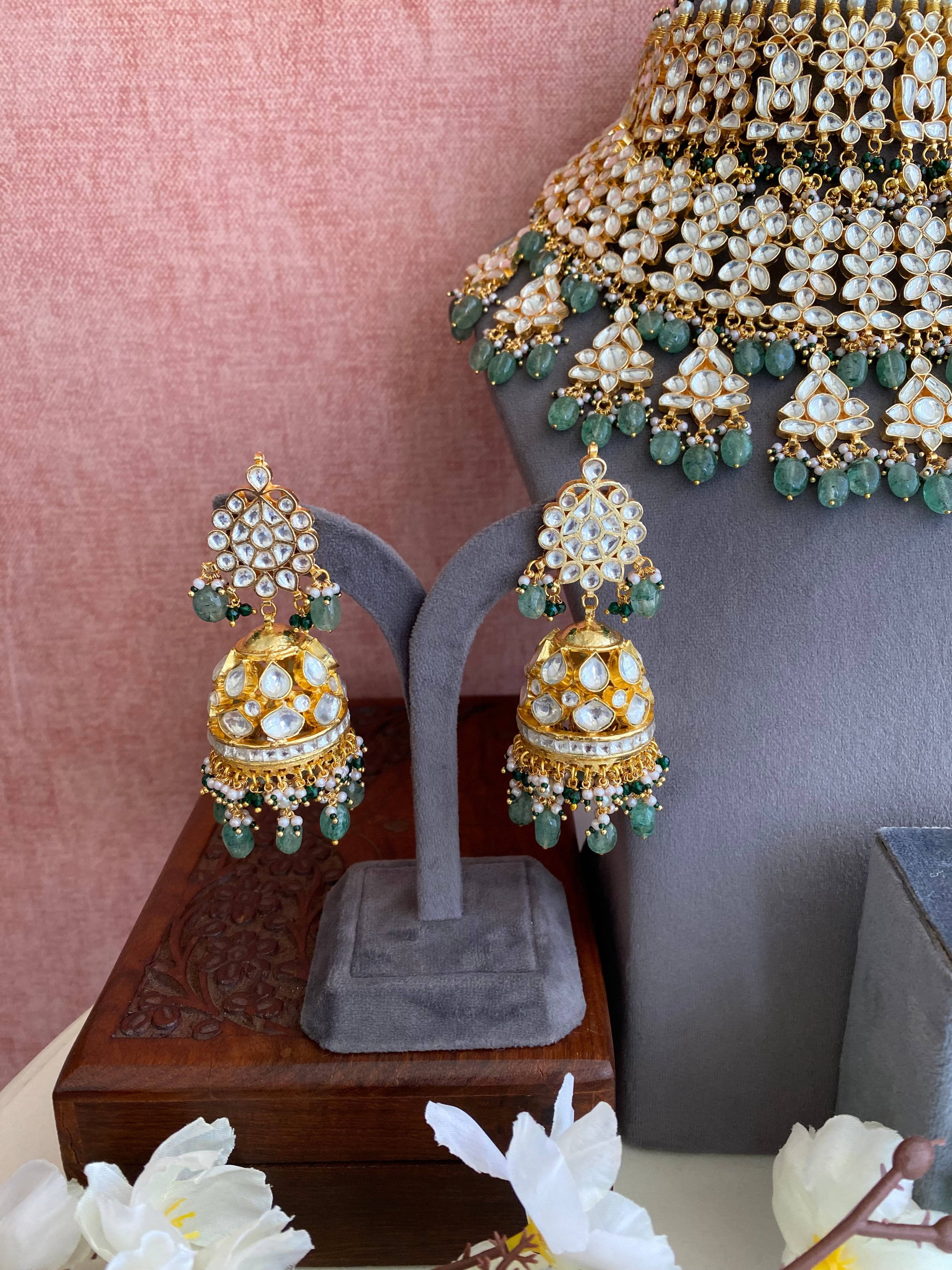 Kundan Gold plated Bridal set in Pearl