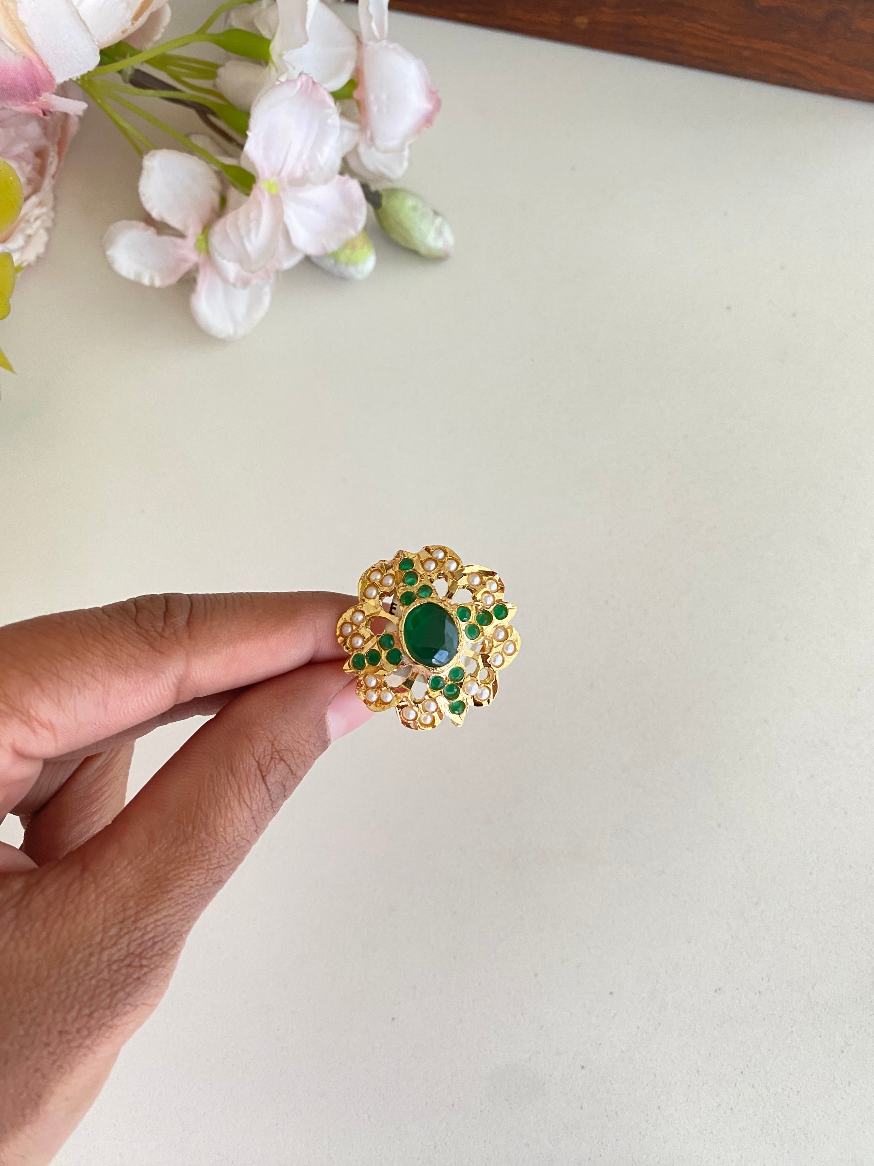 Amritsari Jadau green stone Ring