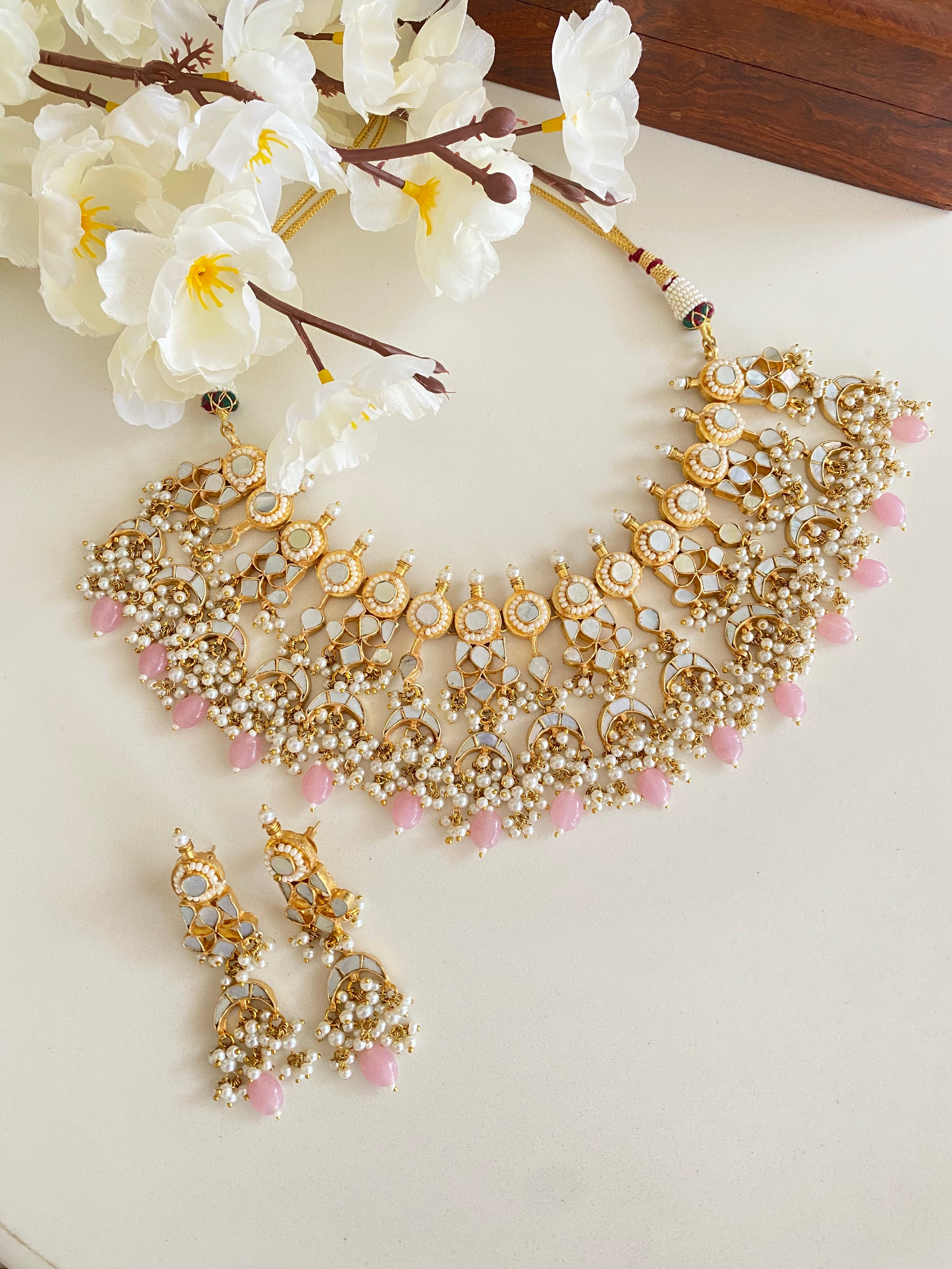 Mother Of Pearl Necklace Set