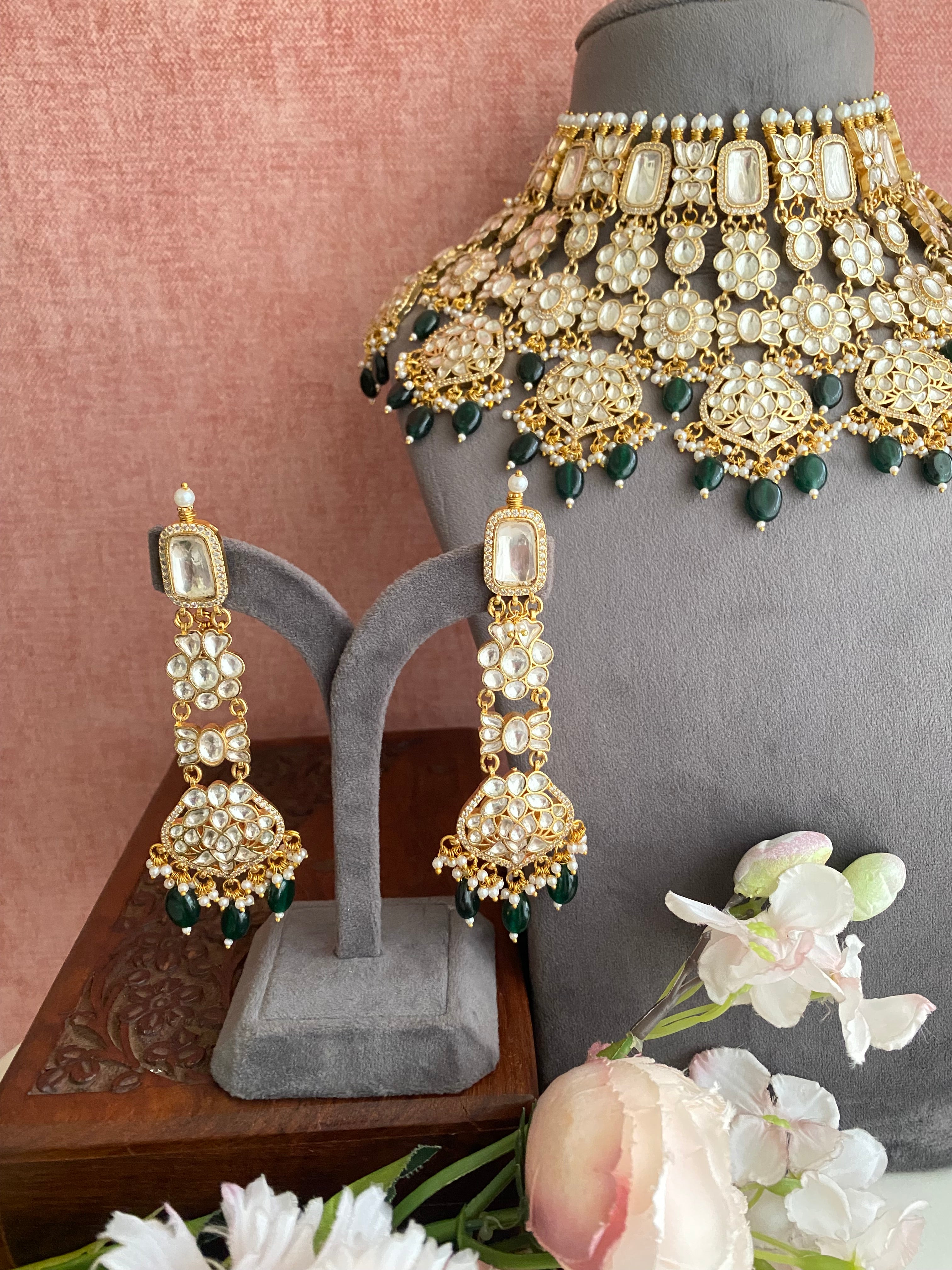 Gold plated Kundan Bridal Necklace Set