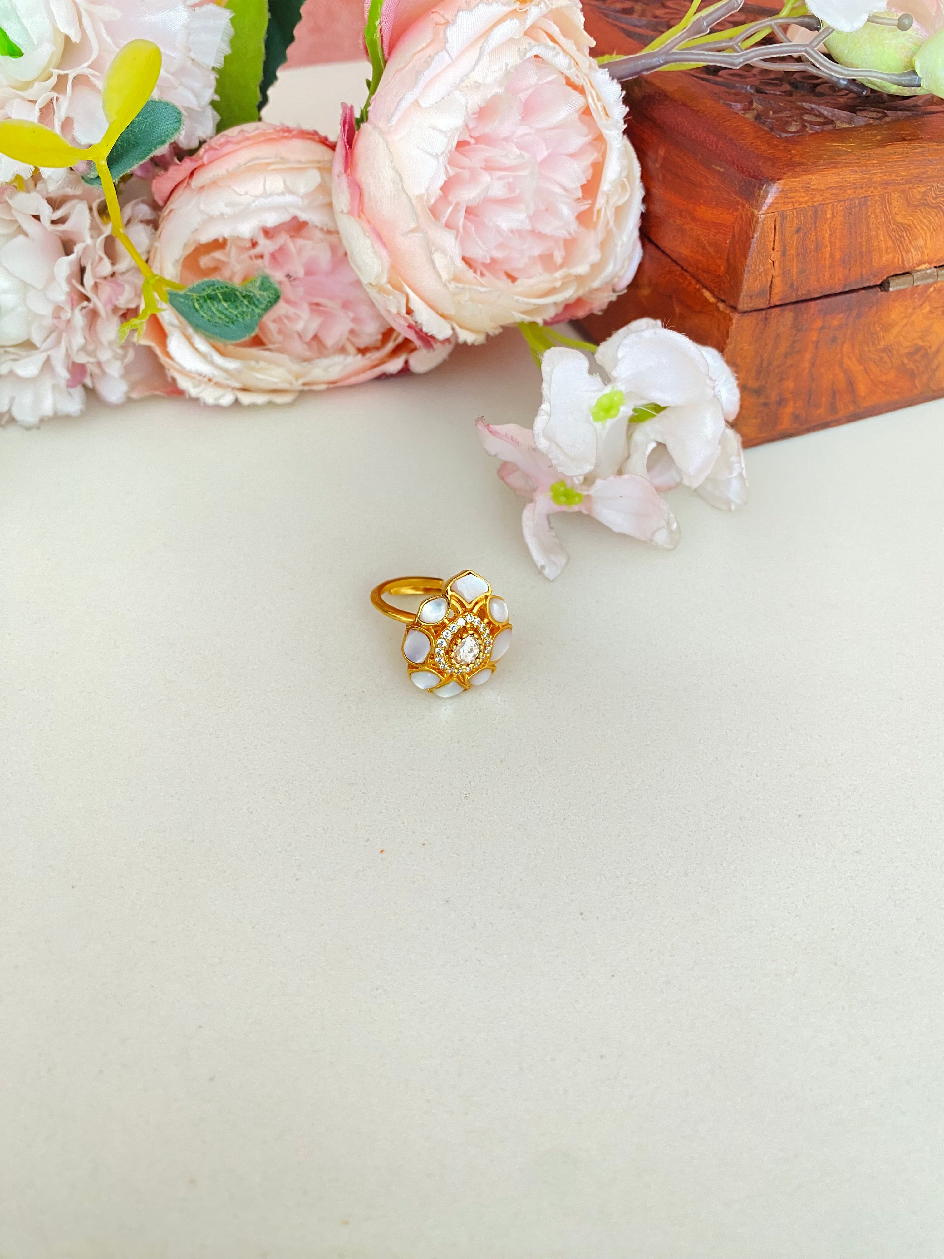 Mother of pearl with Polki Ring
