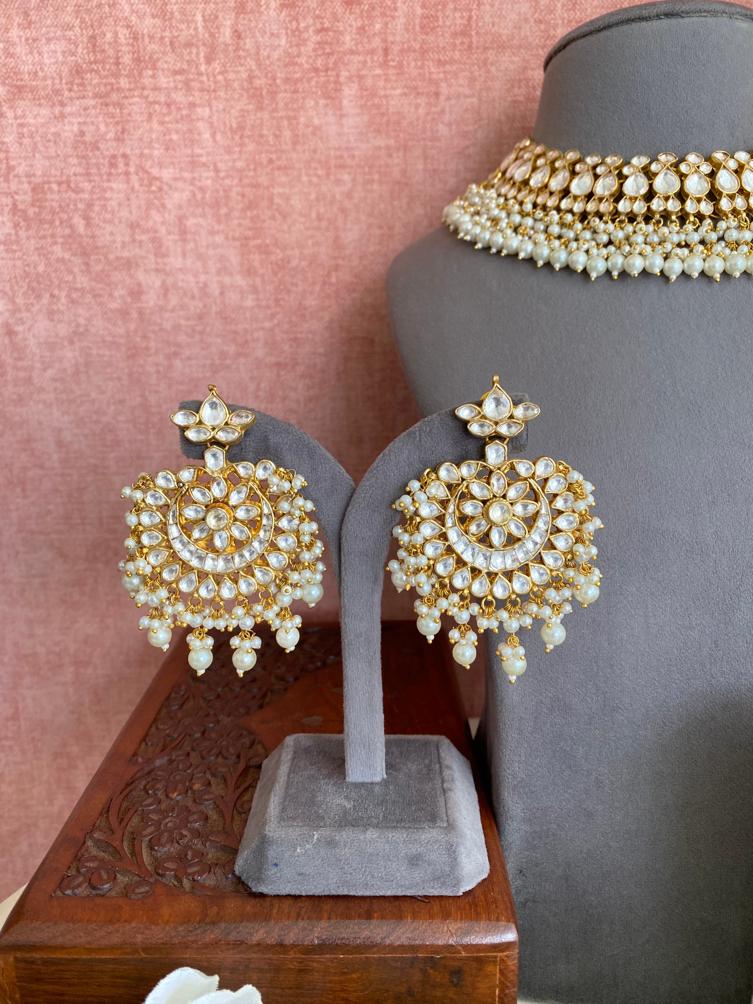 Gold plated Kundan Necklace Set