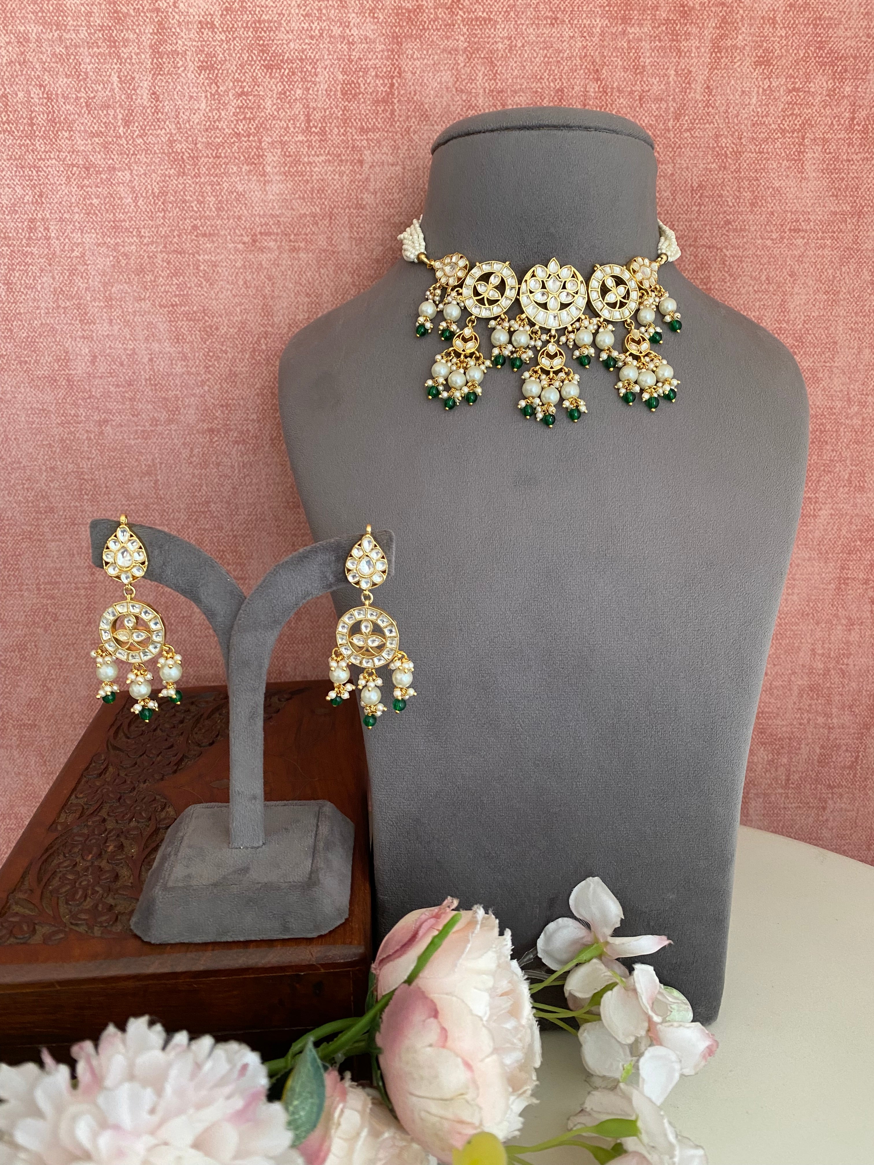 Gold plated kundan Choker Set