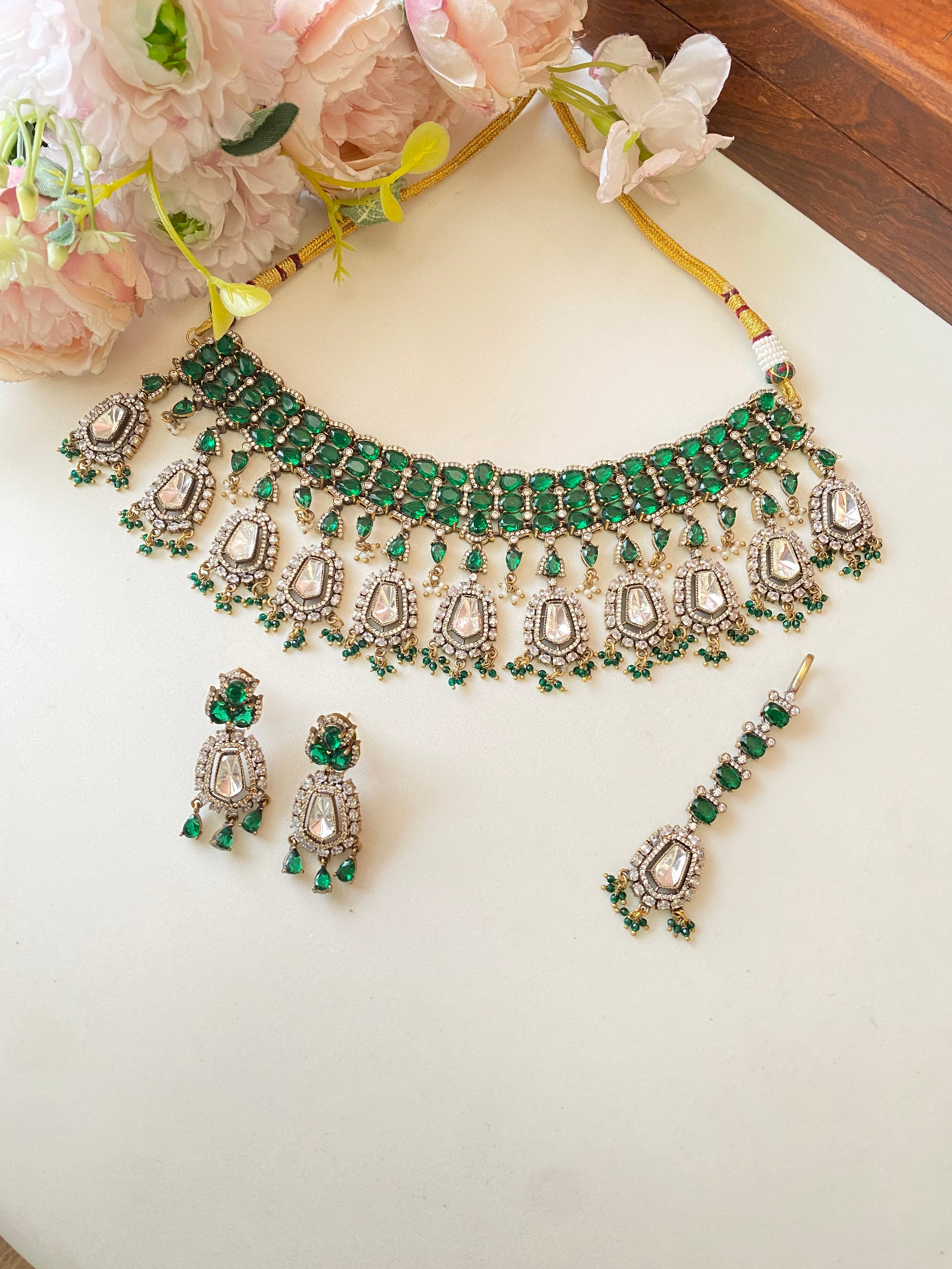 Silver plated Moissanite Green Necklace set