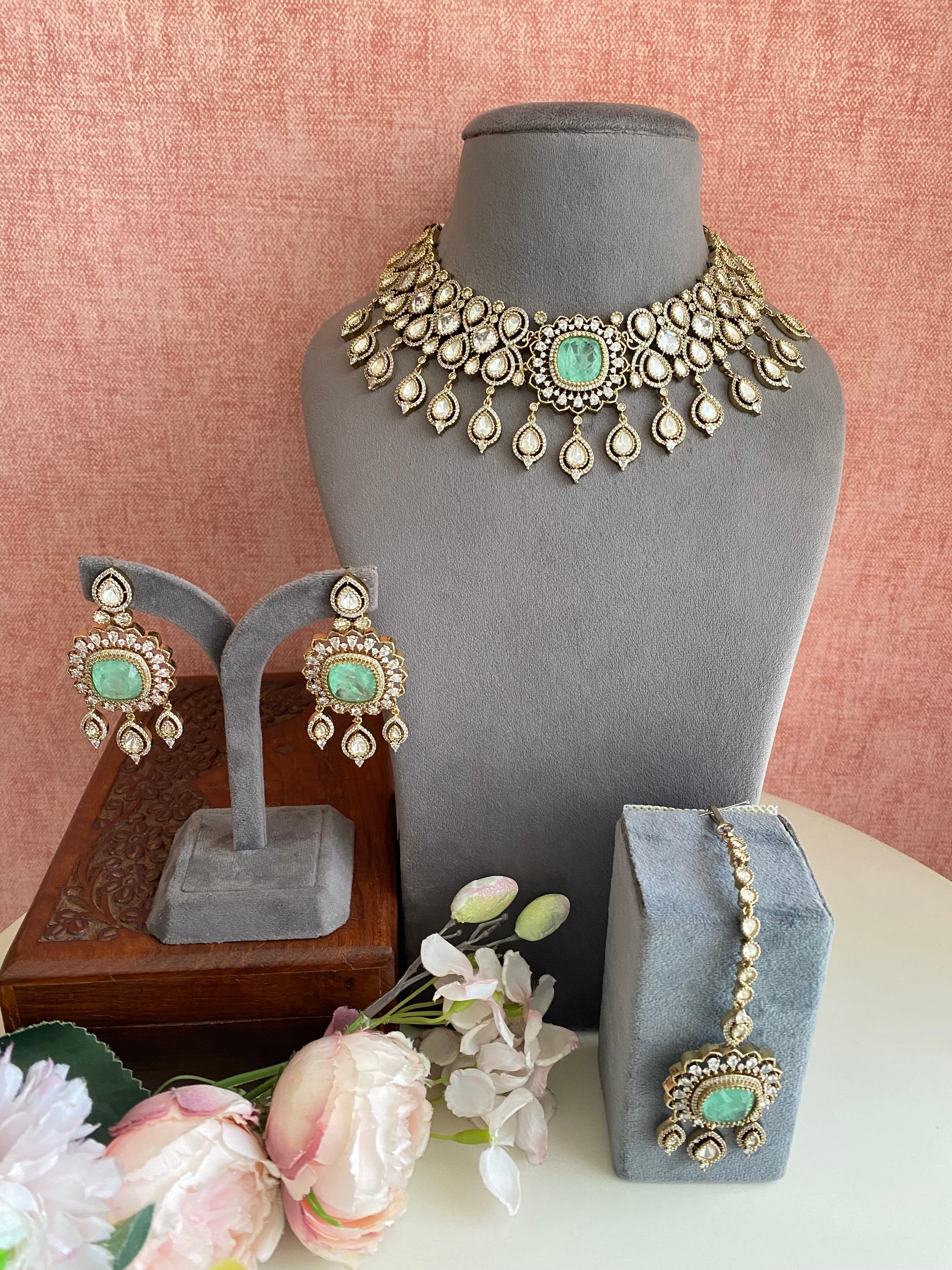 Moissanite Mint Necklace Set