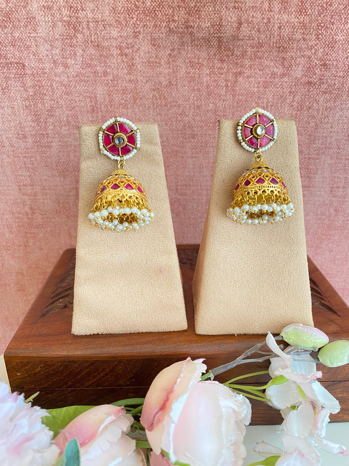 Gold Plated Kundan Jhumka