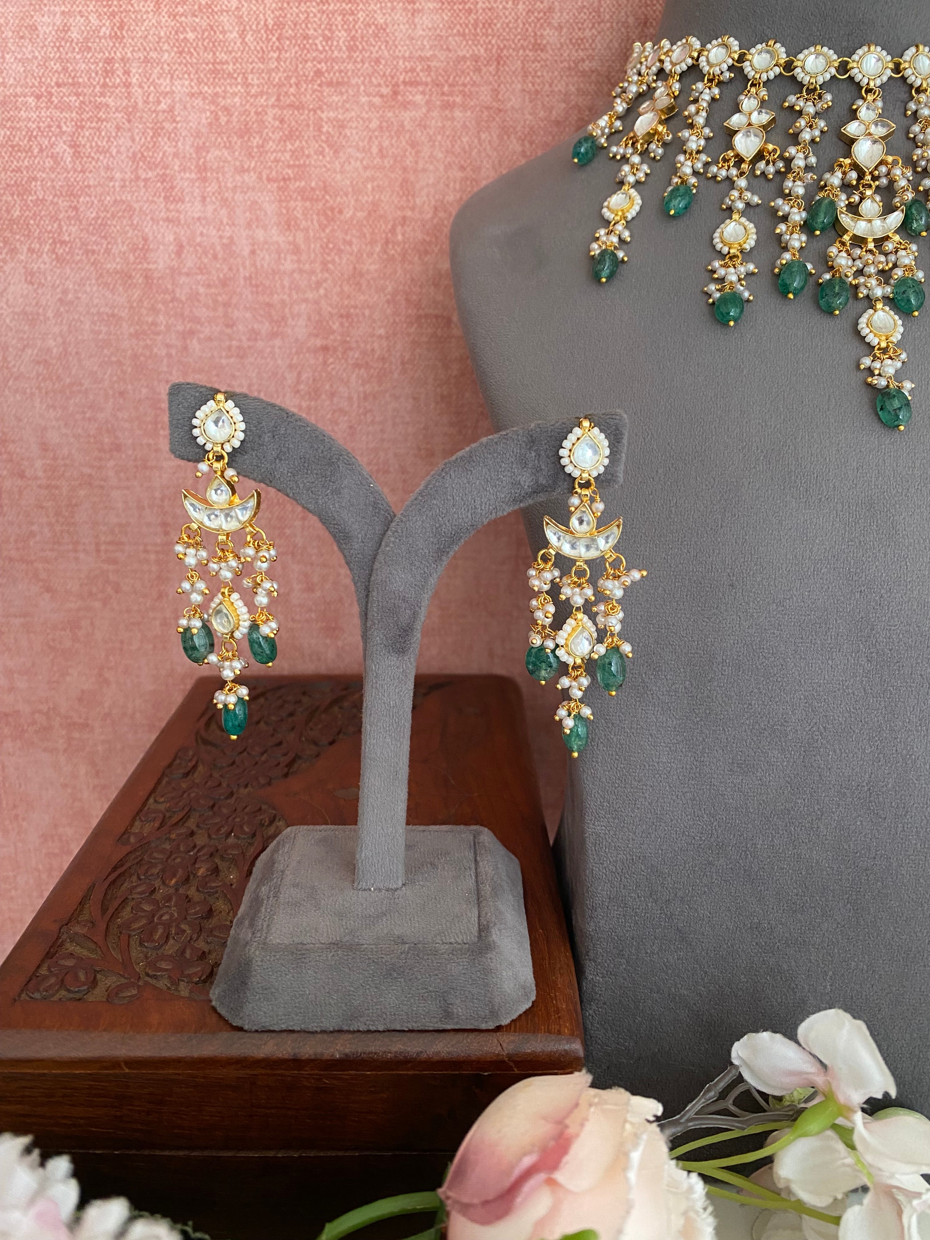 Gold Plated Kundan Necklace Set