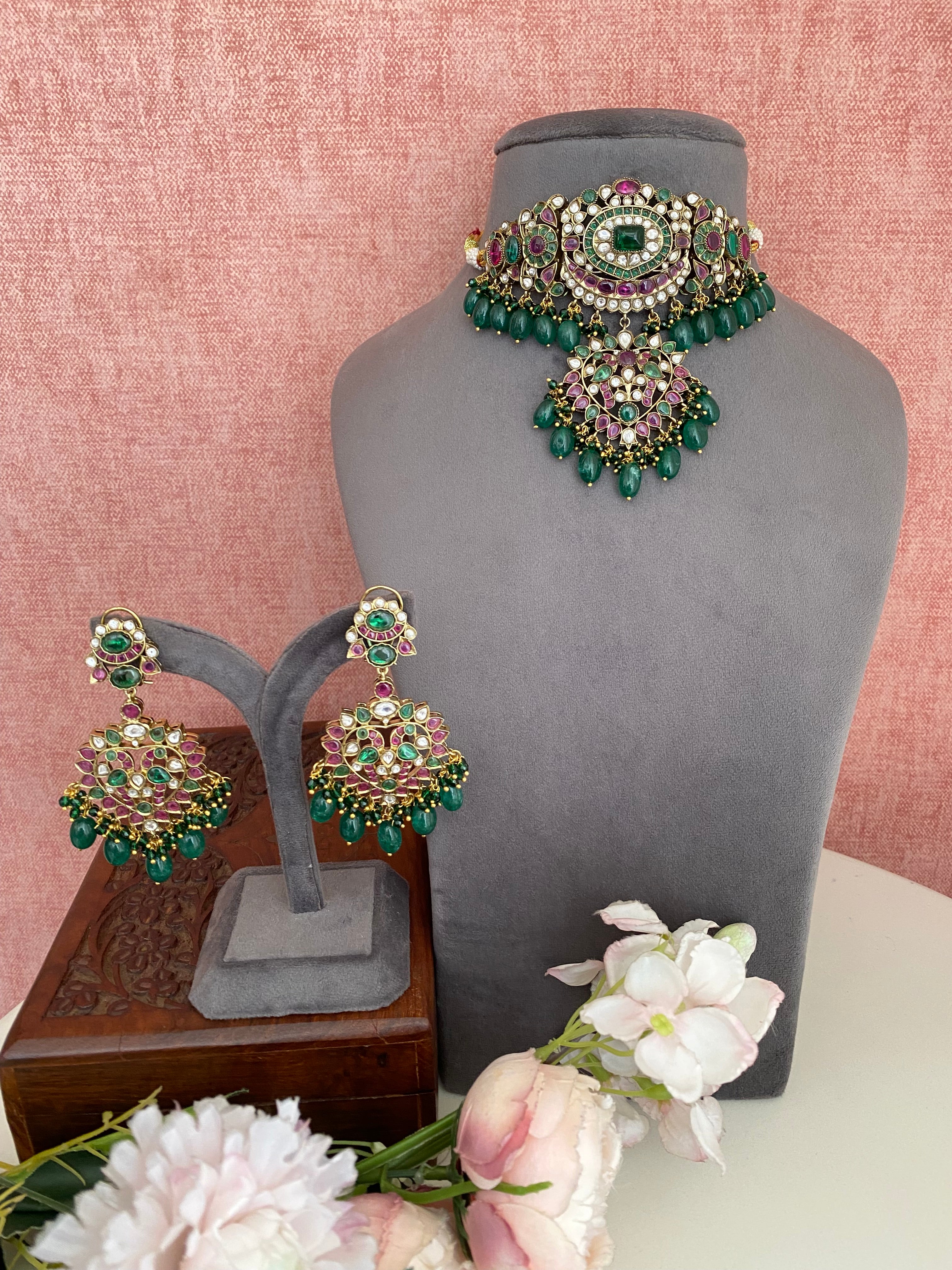 Green Stone Moissanite Choker Set