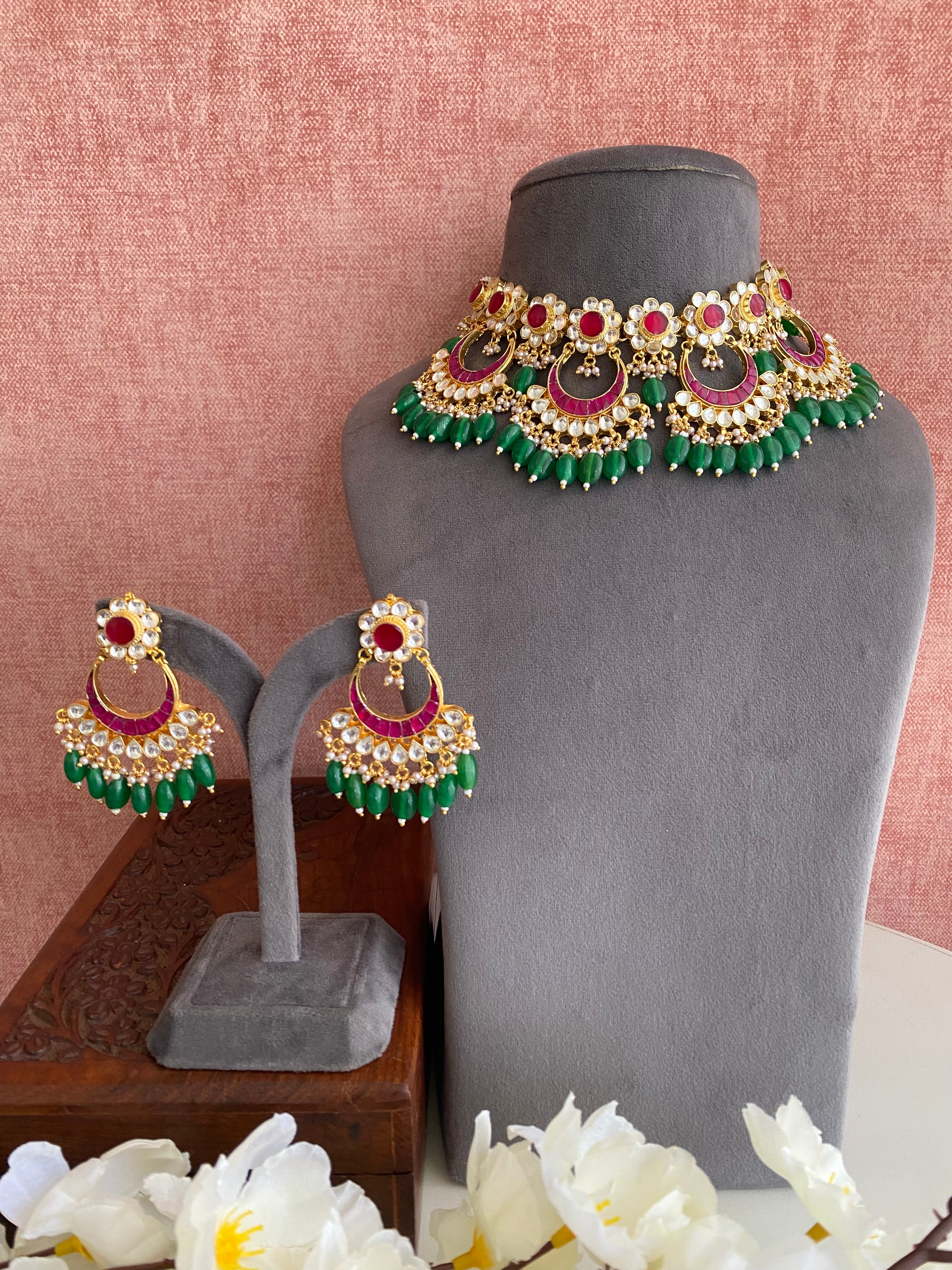 Gold plated Kundan Necklace Set