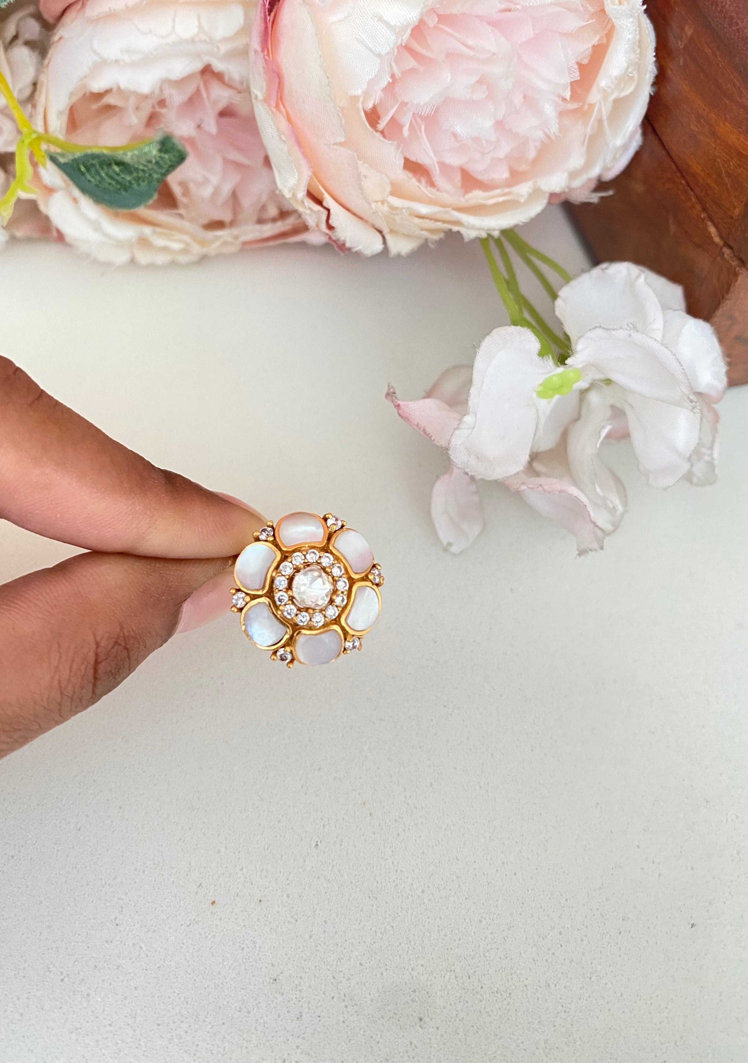Mother of pearl with Polki Ring