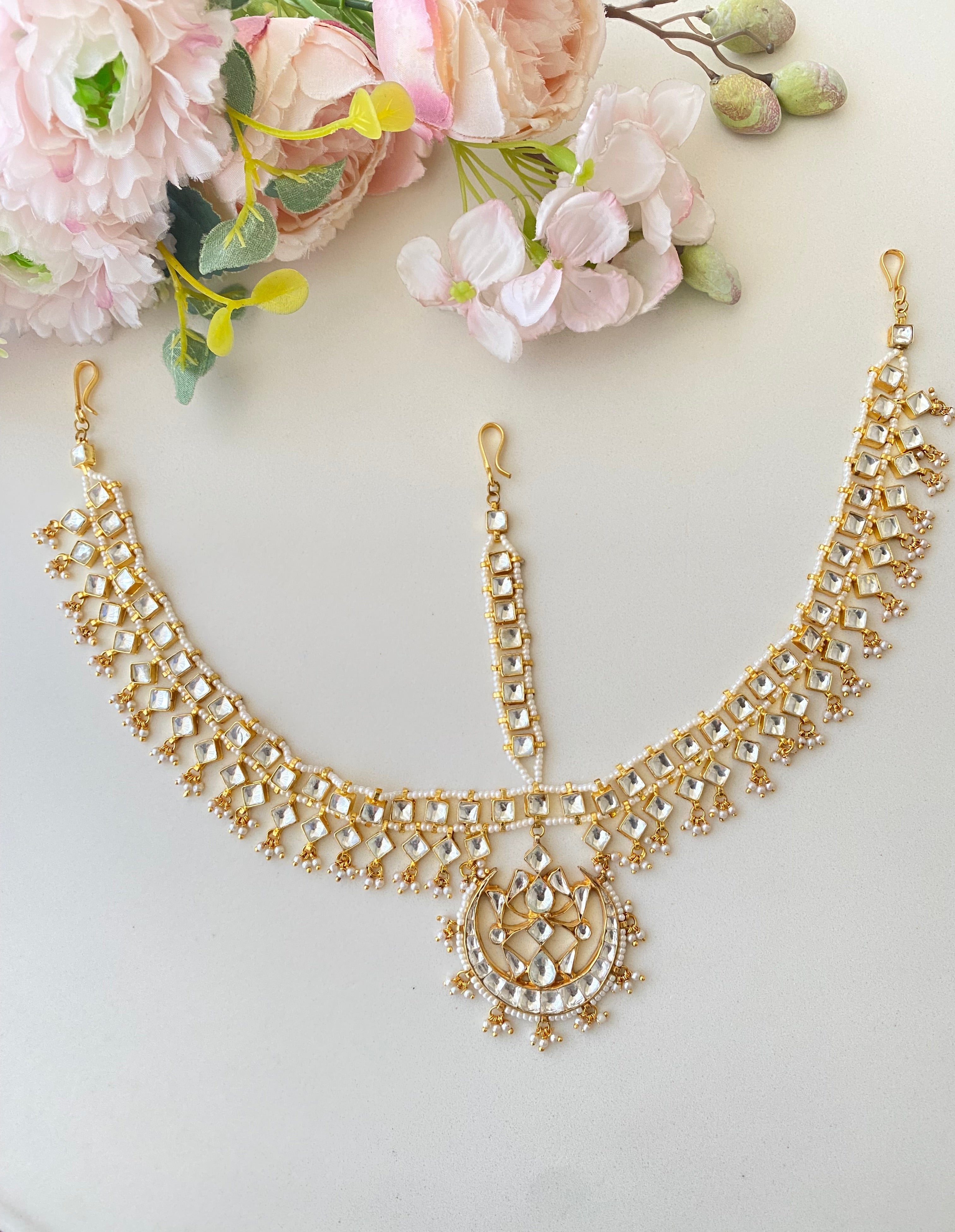 Gold Plated Kundan Mathapatti