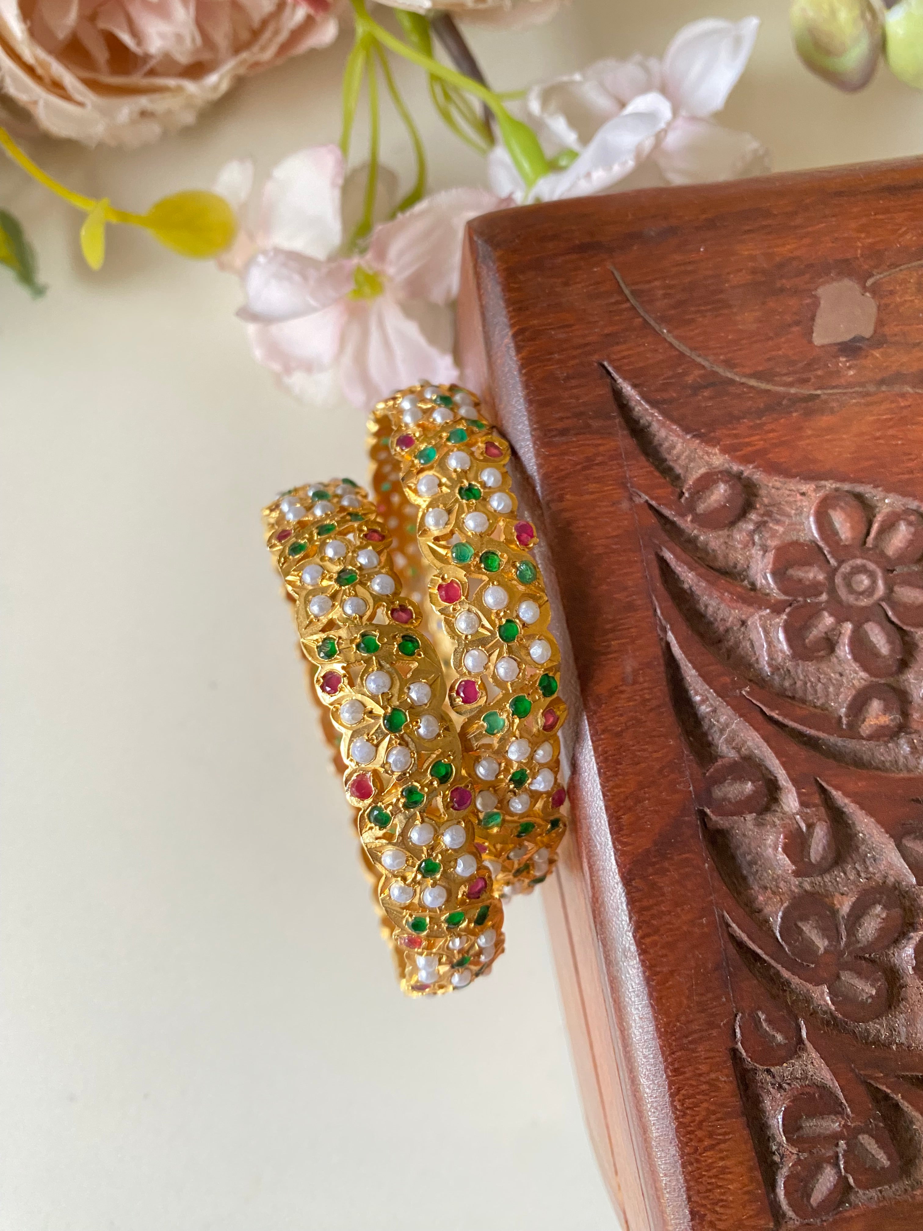 Amritsari Jadau Gold Plated Multicolor Bangles