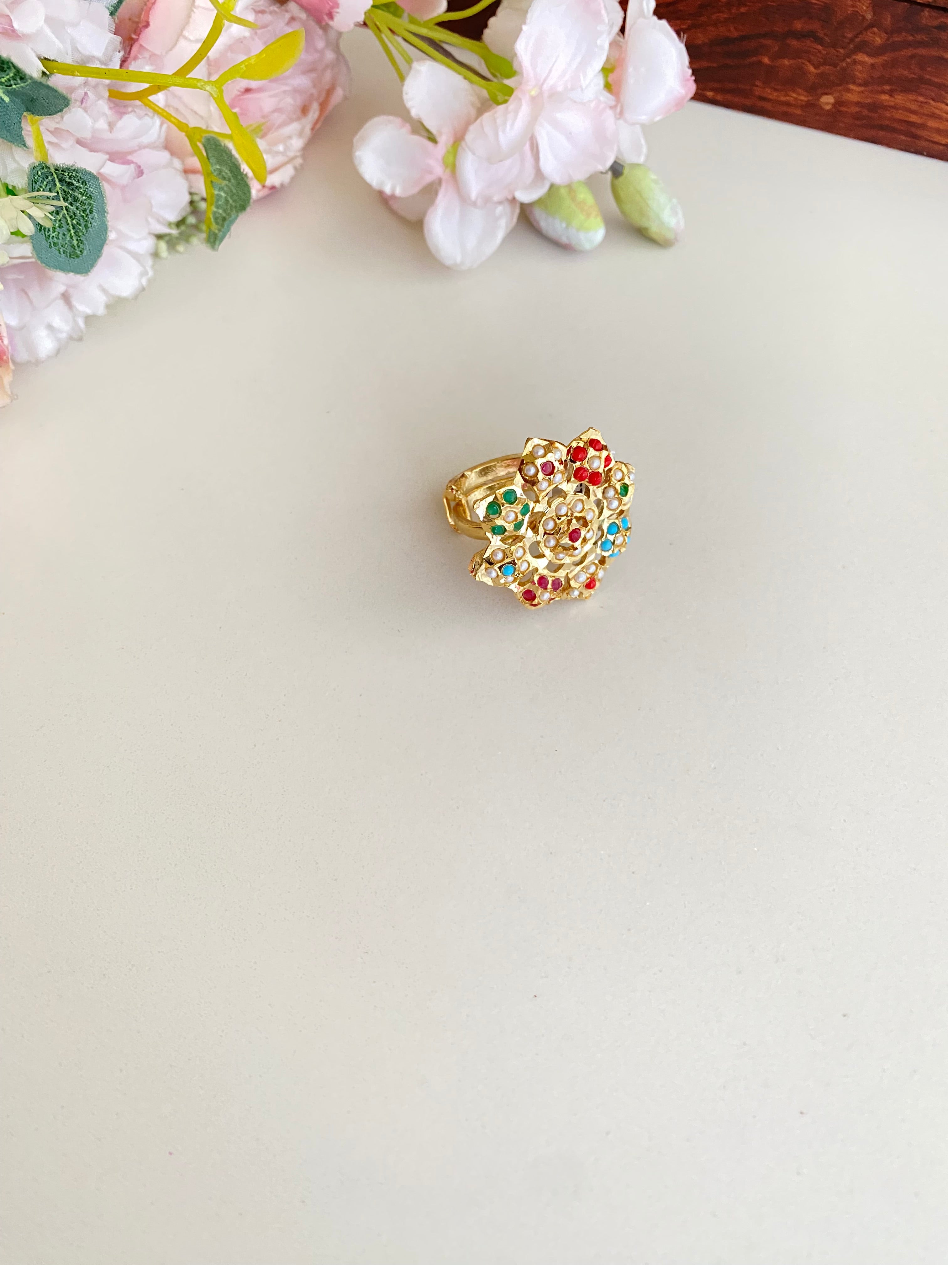 Amritsari Jadau green stone Ring