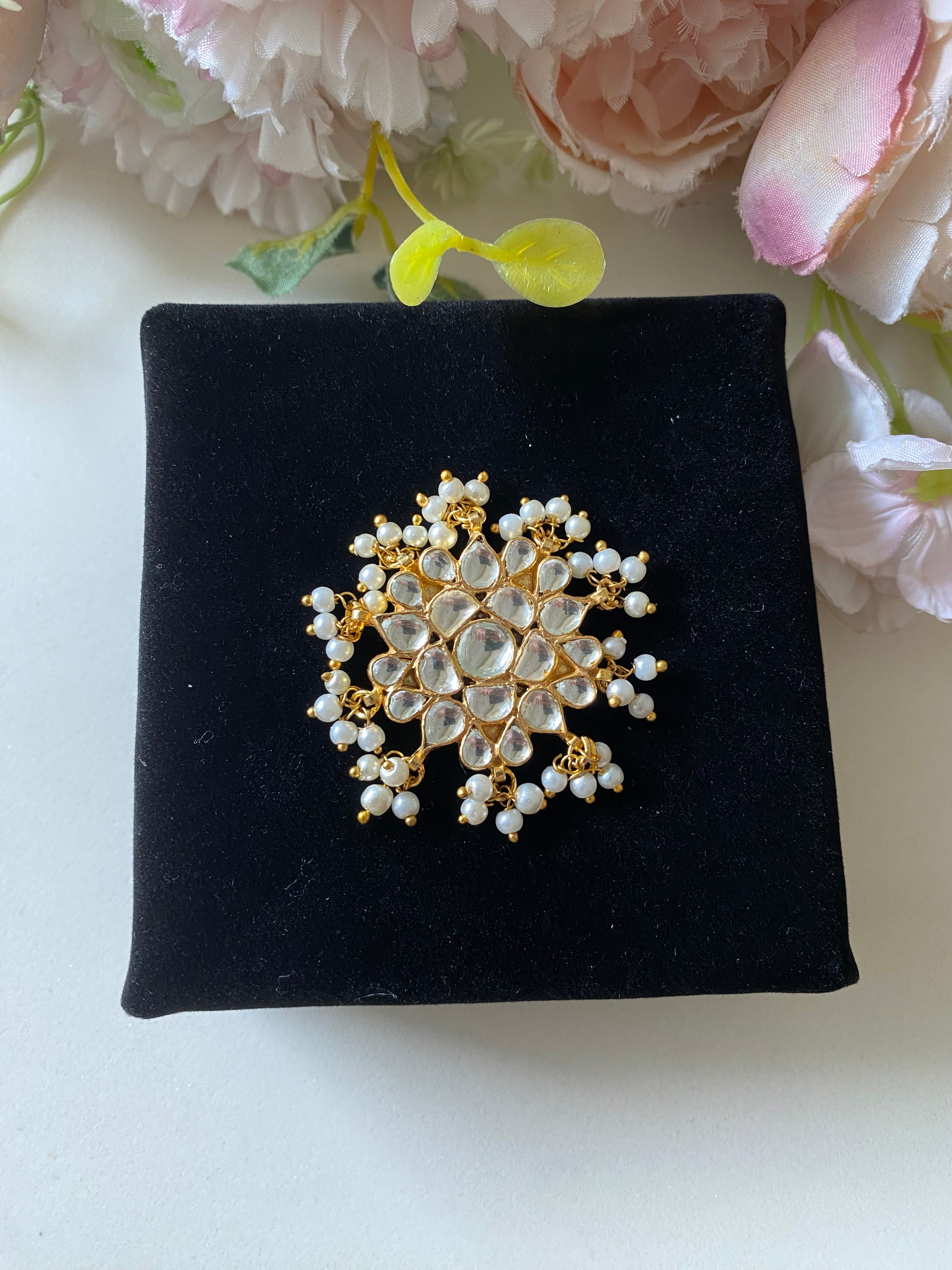 Gold plated Kundan Ring in pearl