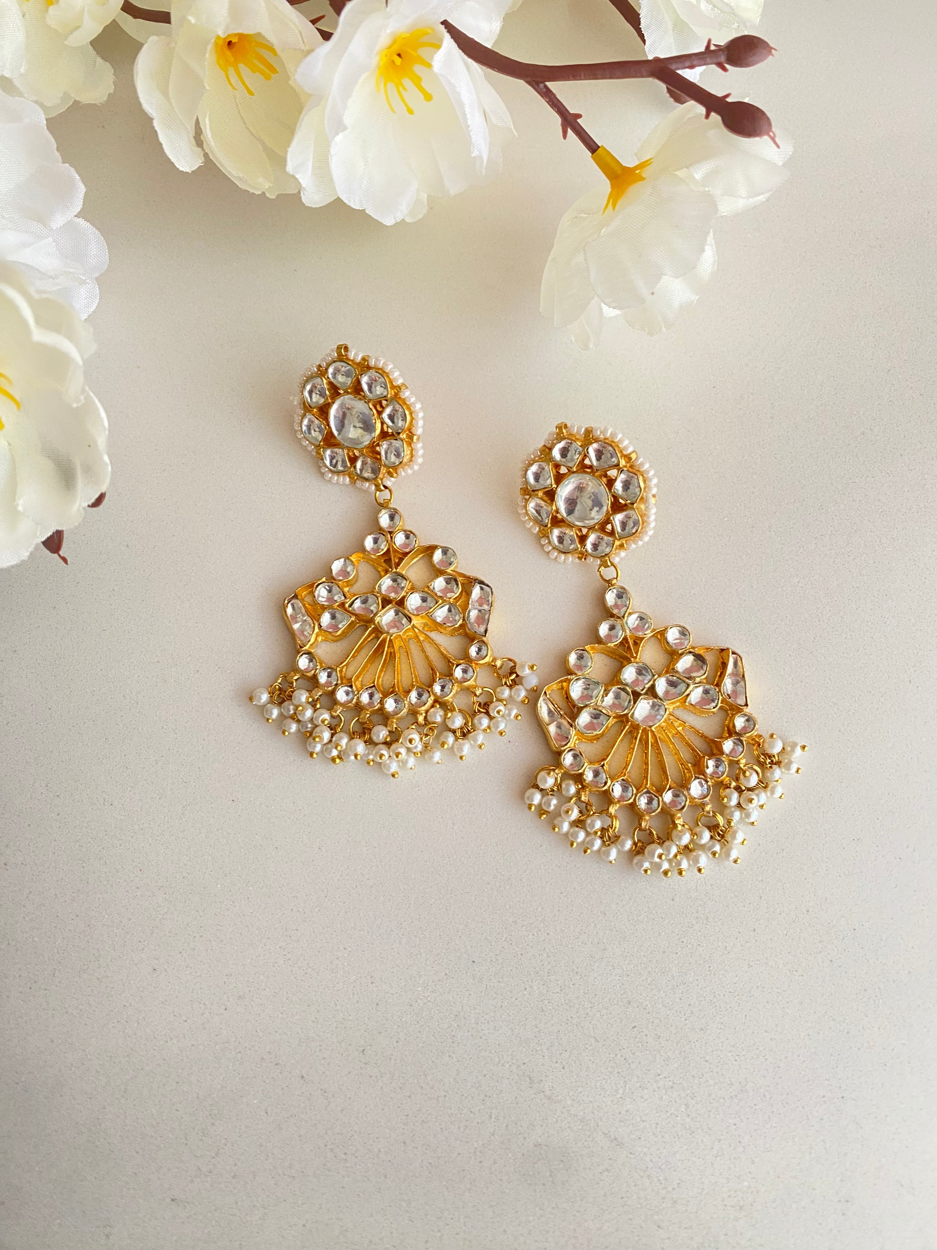 Kundan Earring in pearl drops