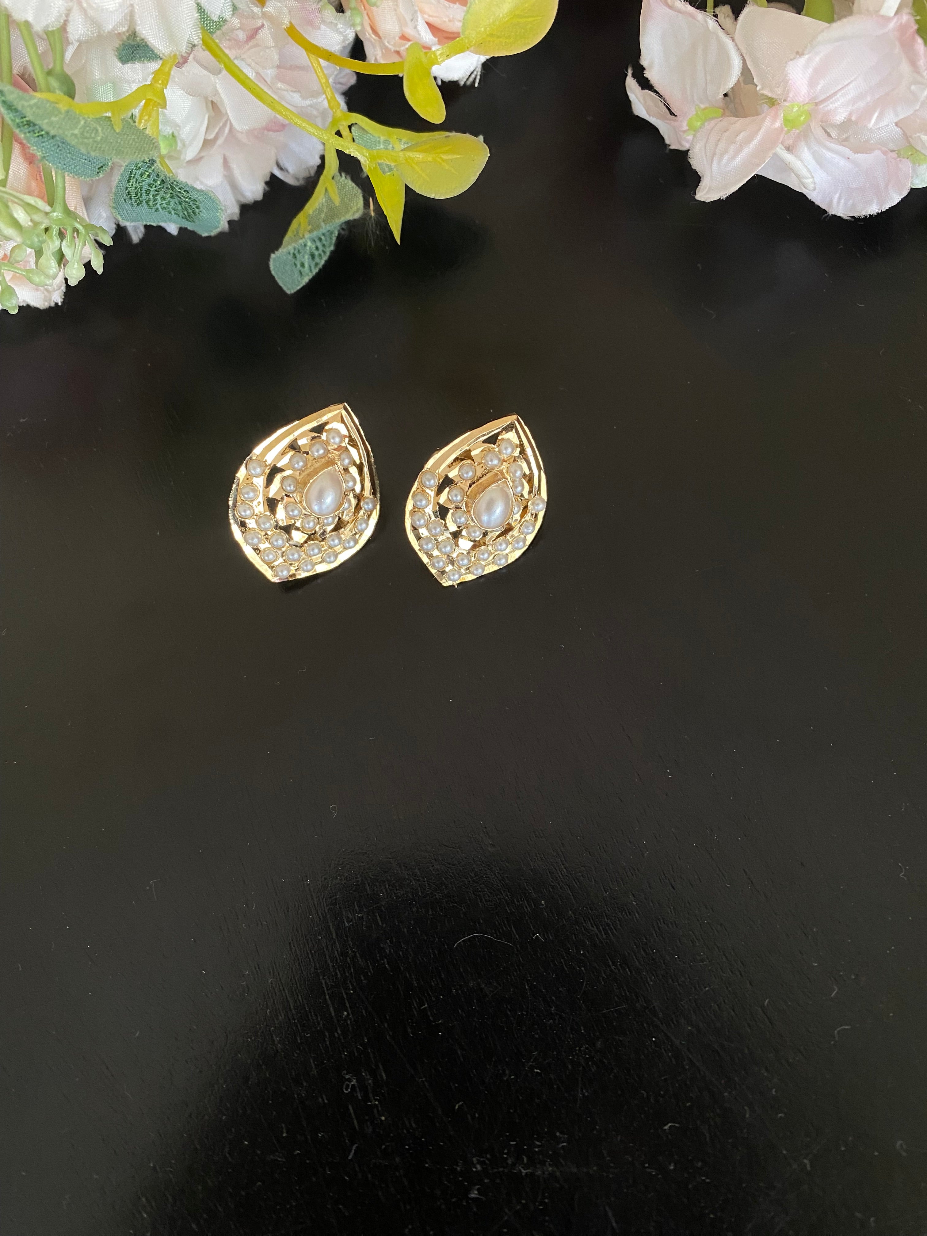 Jadau Studs