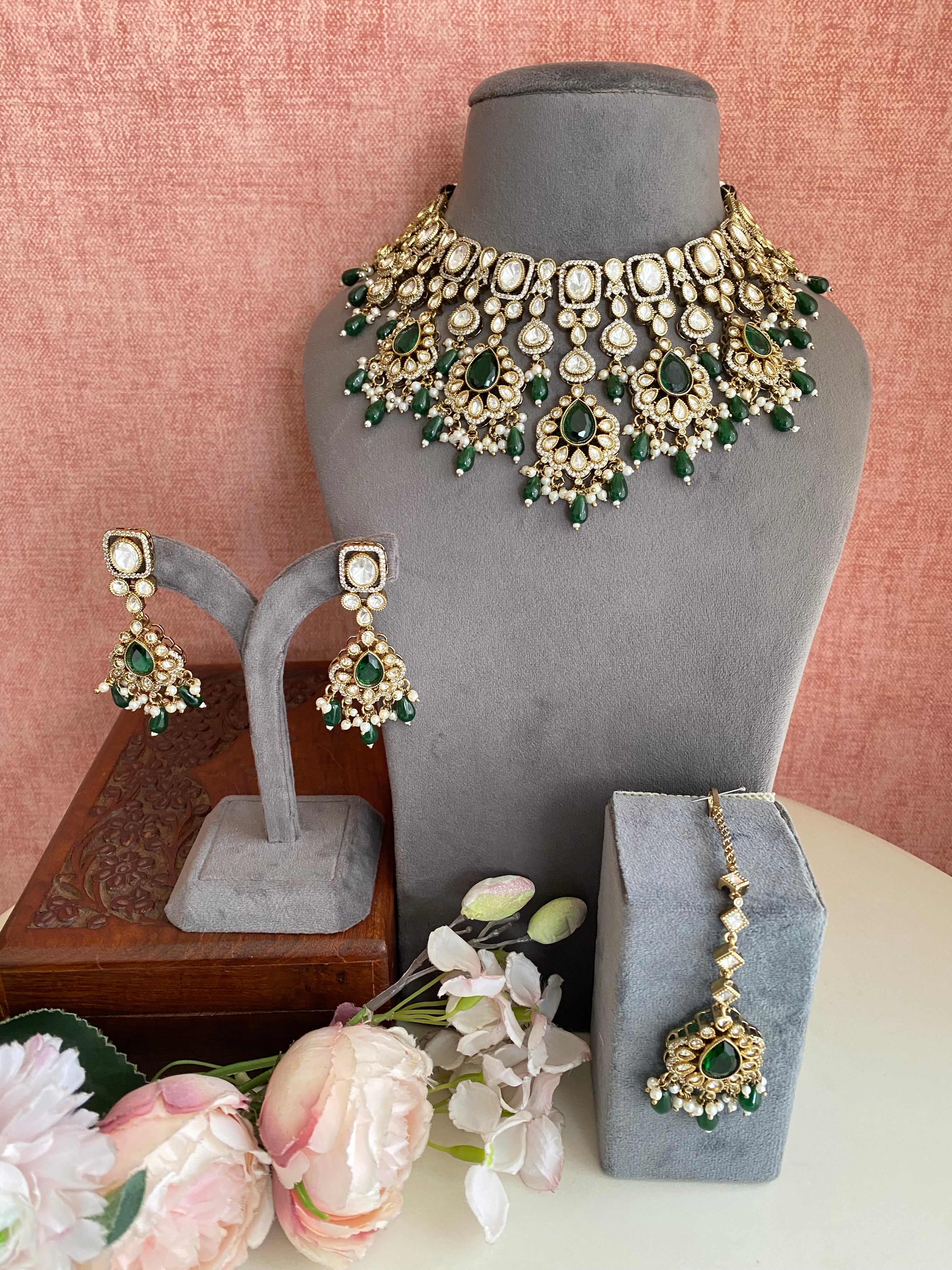 Moissanite Green Necklace Set