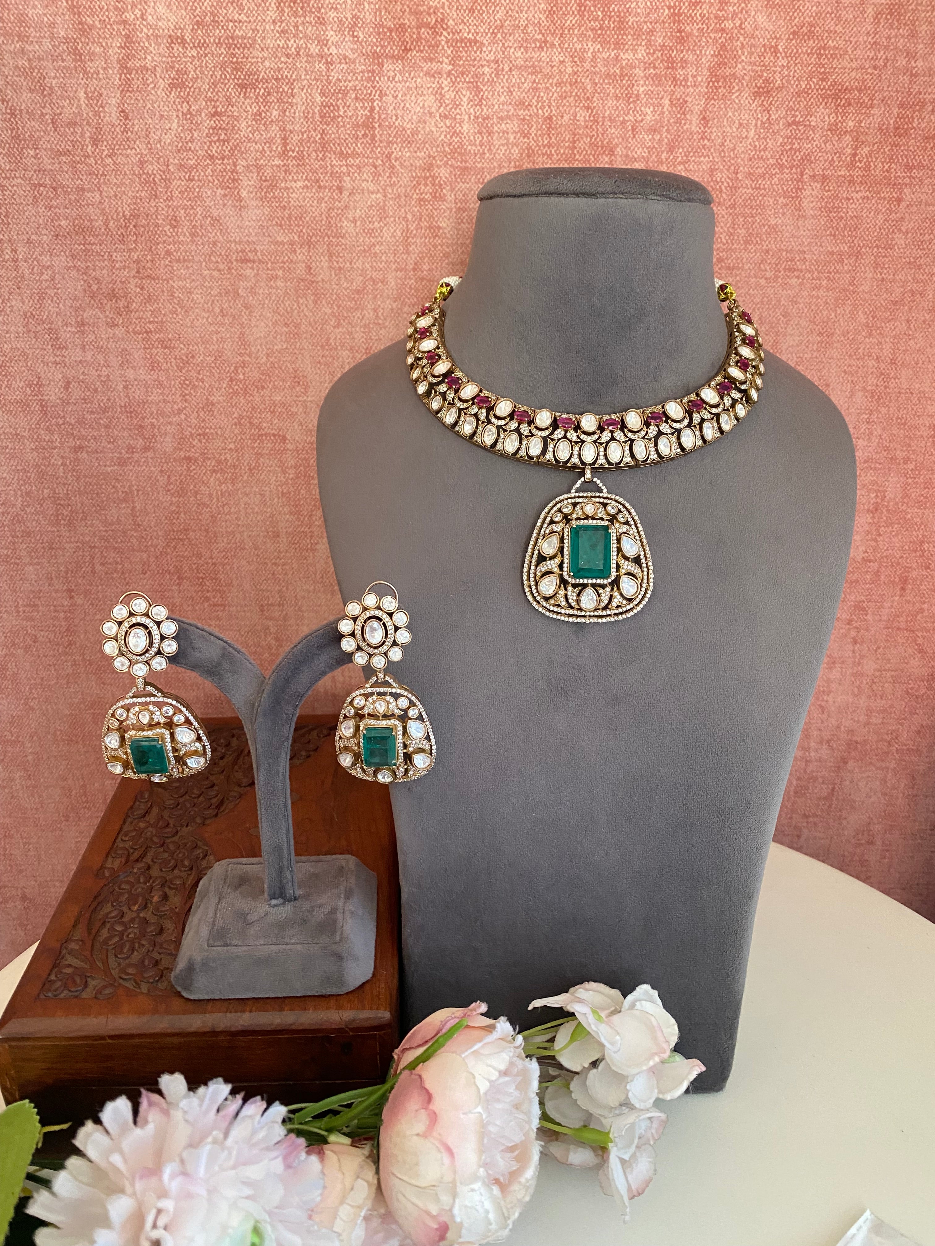 Gold plated Moissanite Green Stone Necklace Set