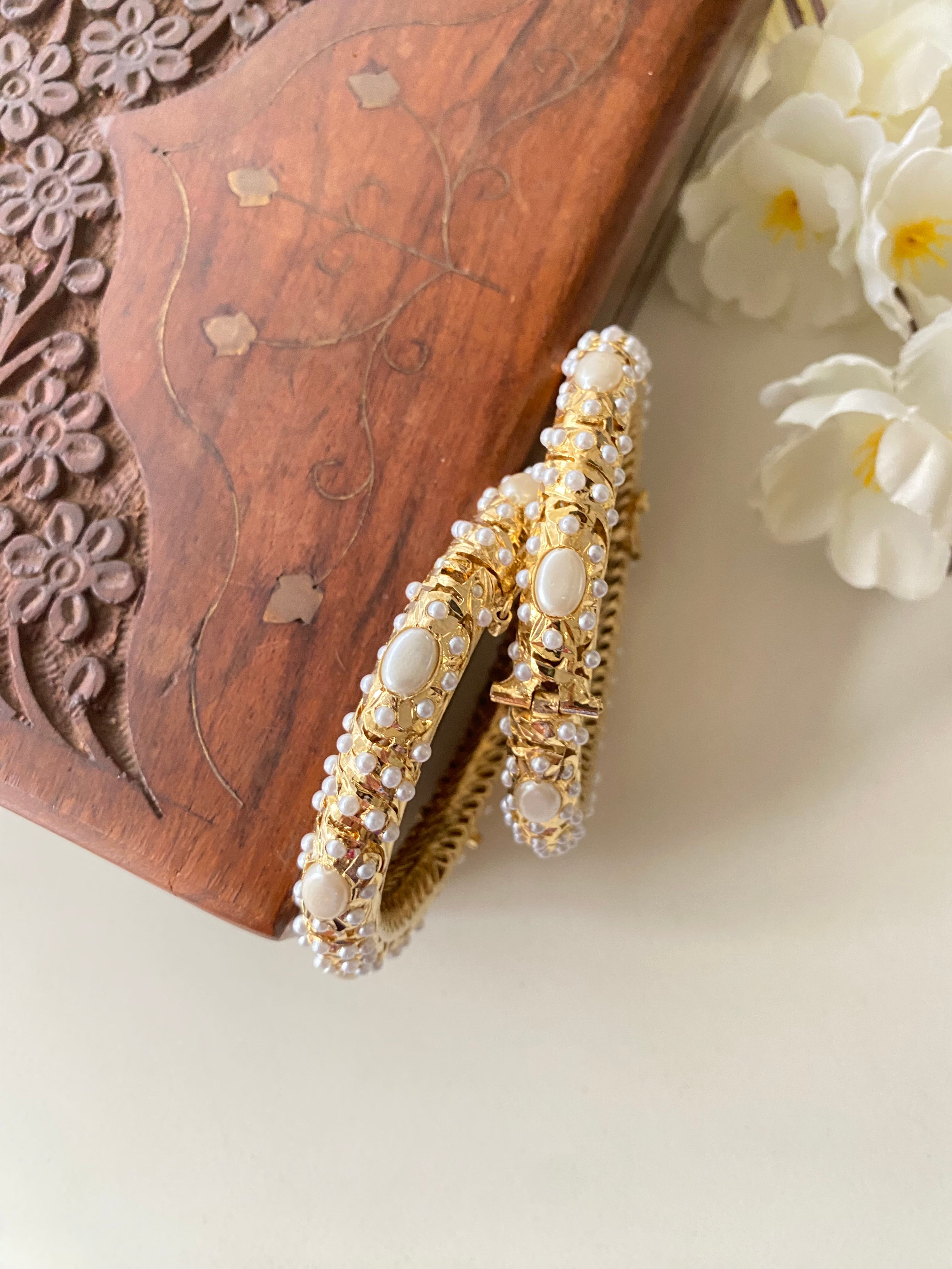 Amritsari Jadau Gold Plated Bangles