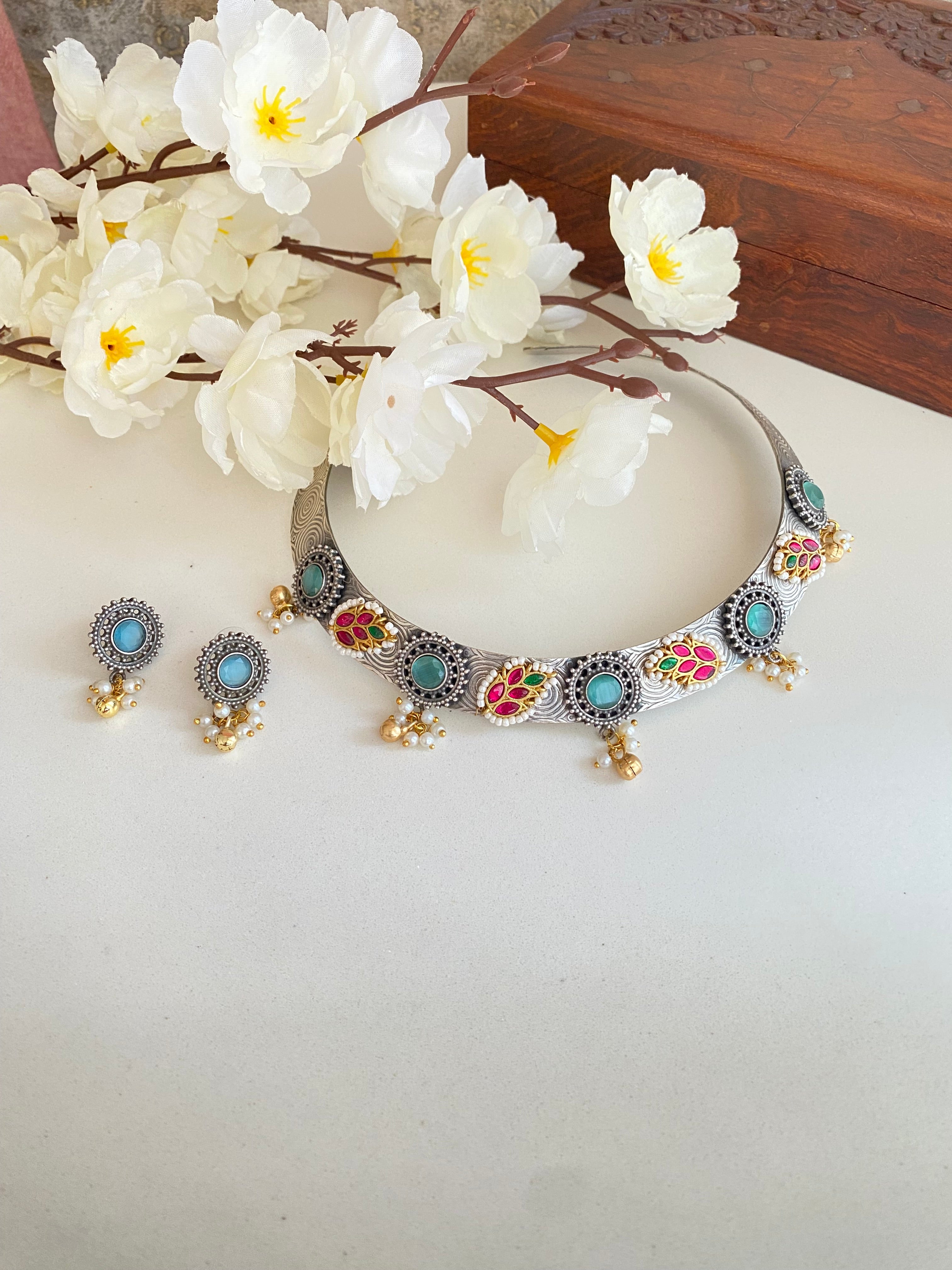 Oxidised Hasli Necklace set