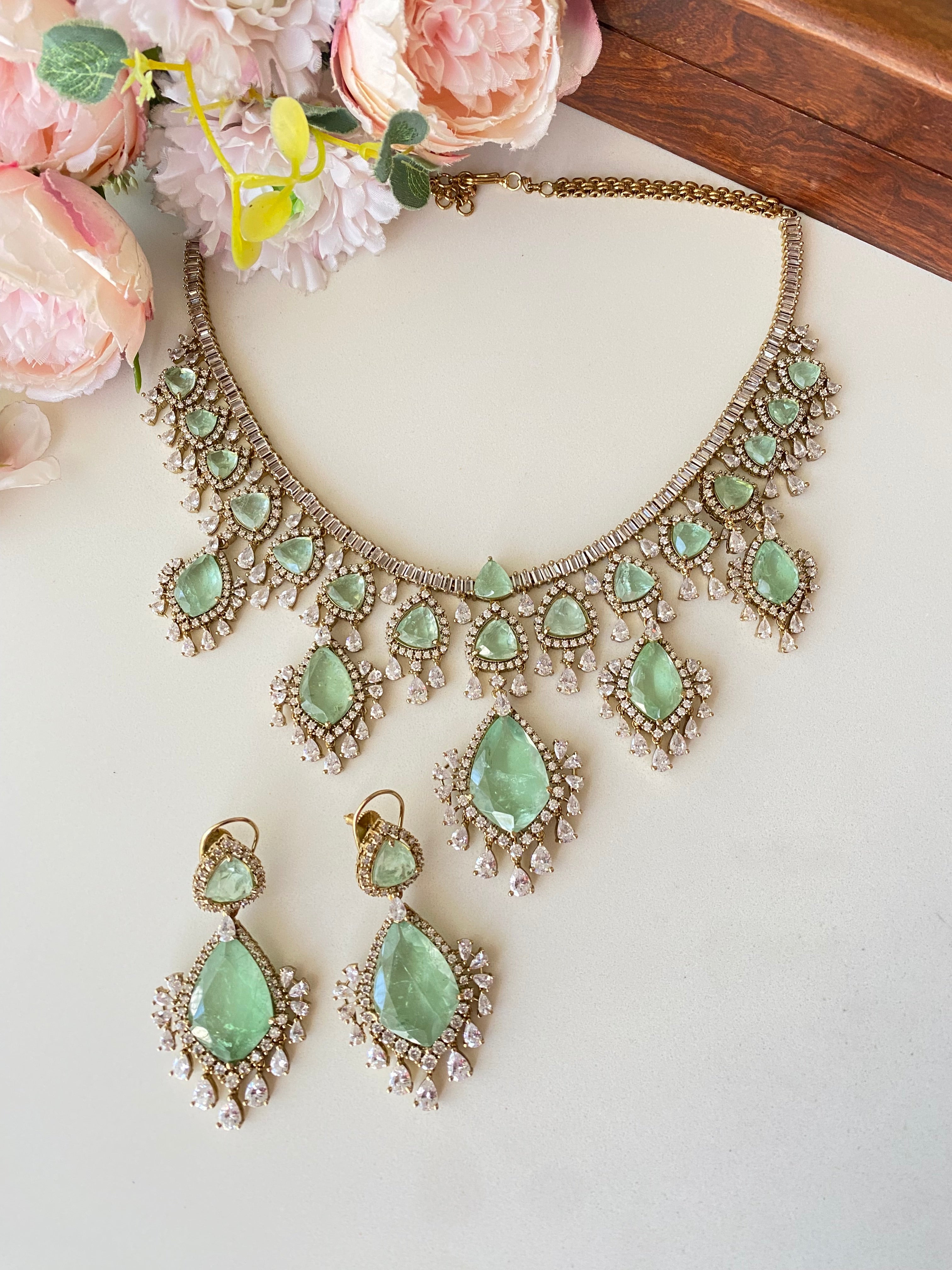 Mint Stone and Diamond Necklace set
