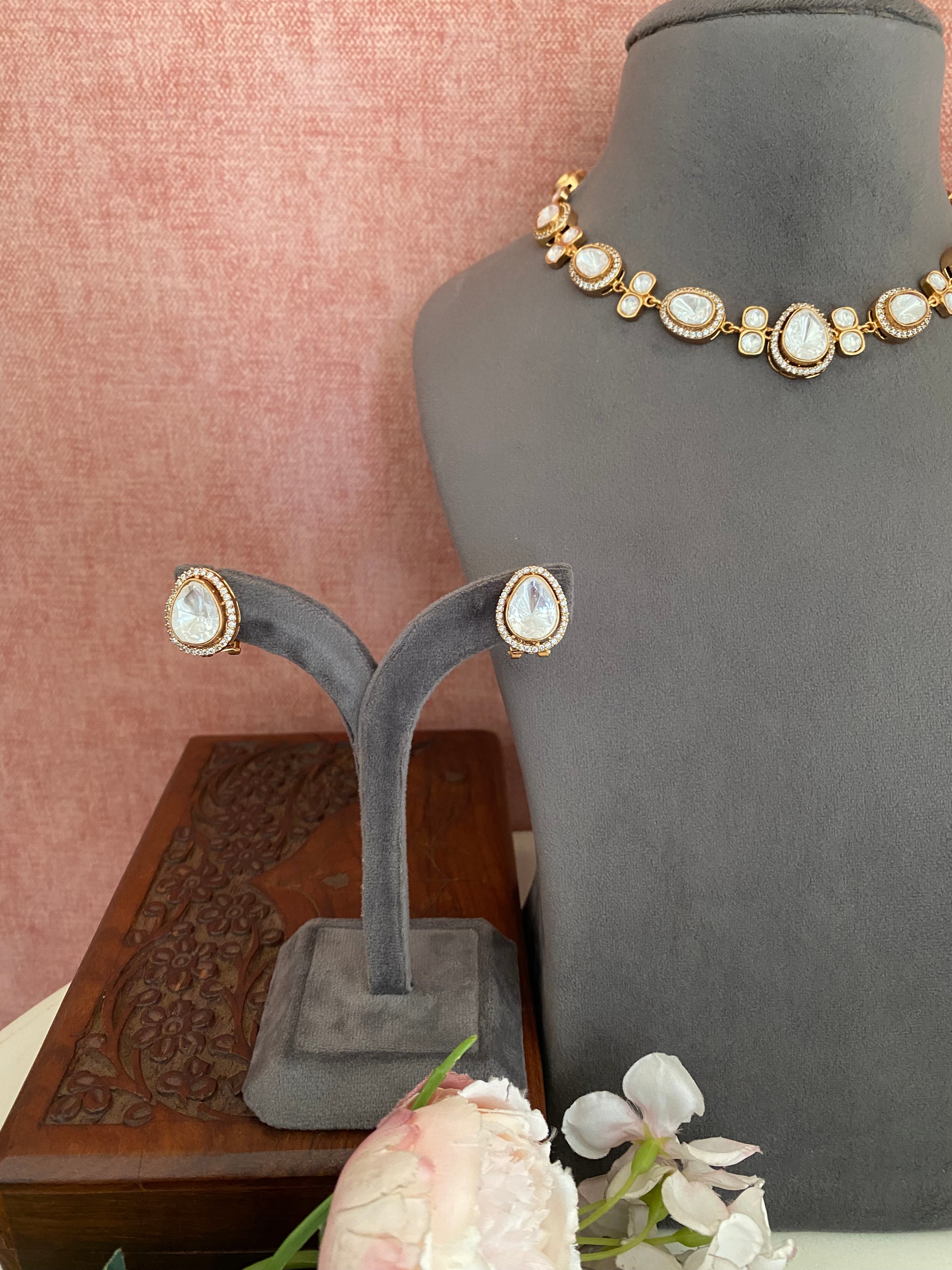 Gold plated Moissanite Choker set