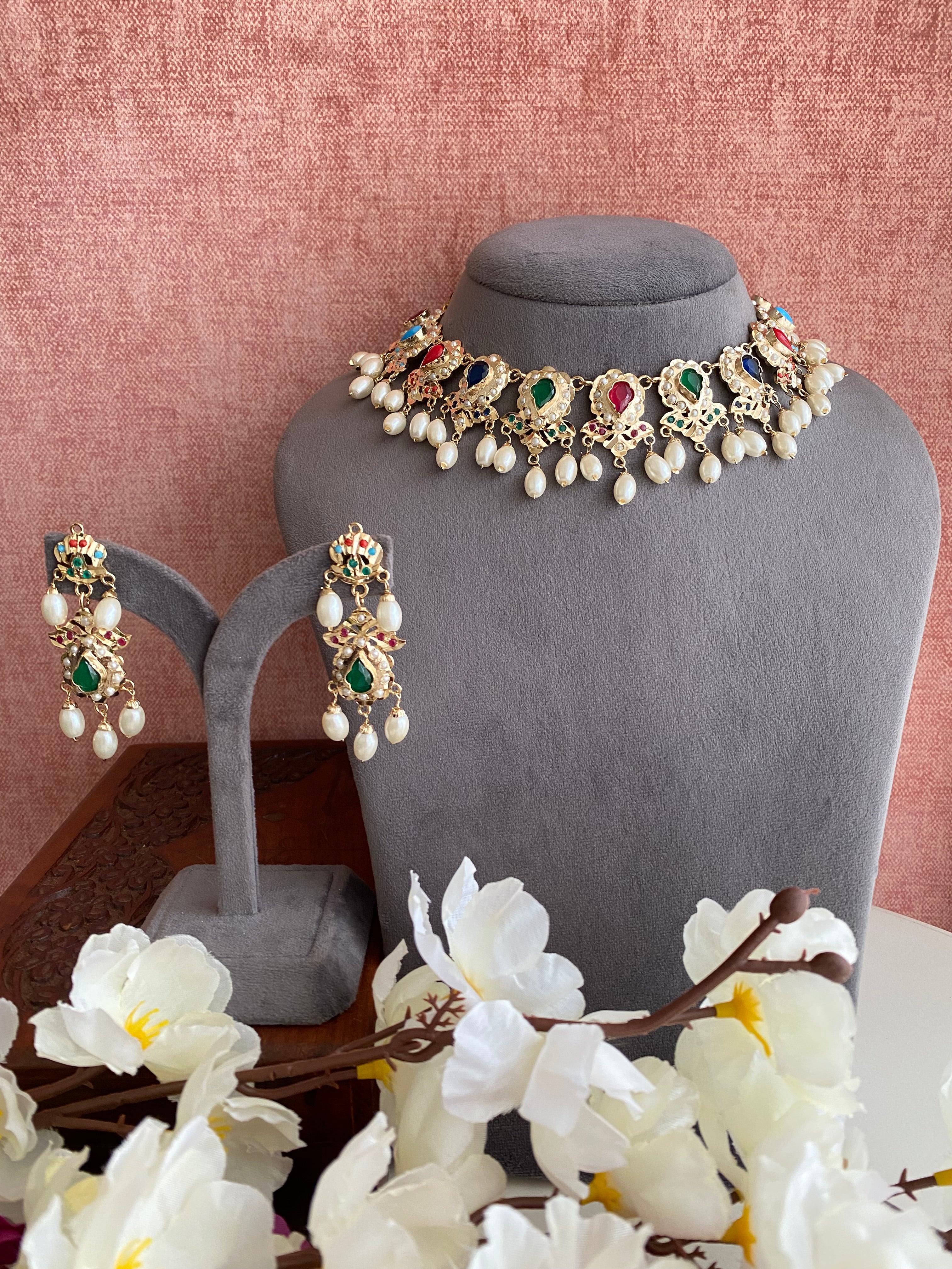 Amritsari Jadau Navrattan Necklaces set