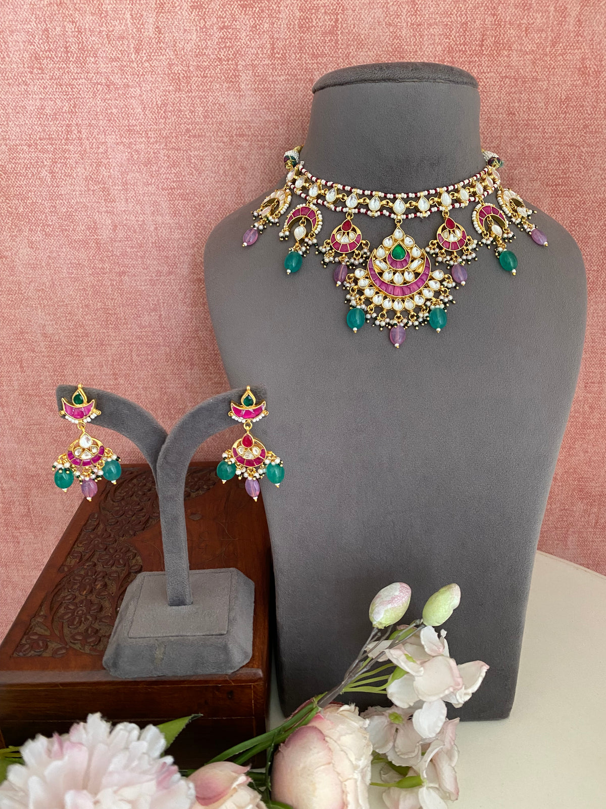 Gold Plated Kundan Necklace Set