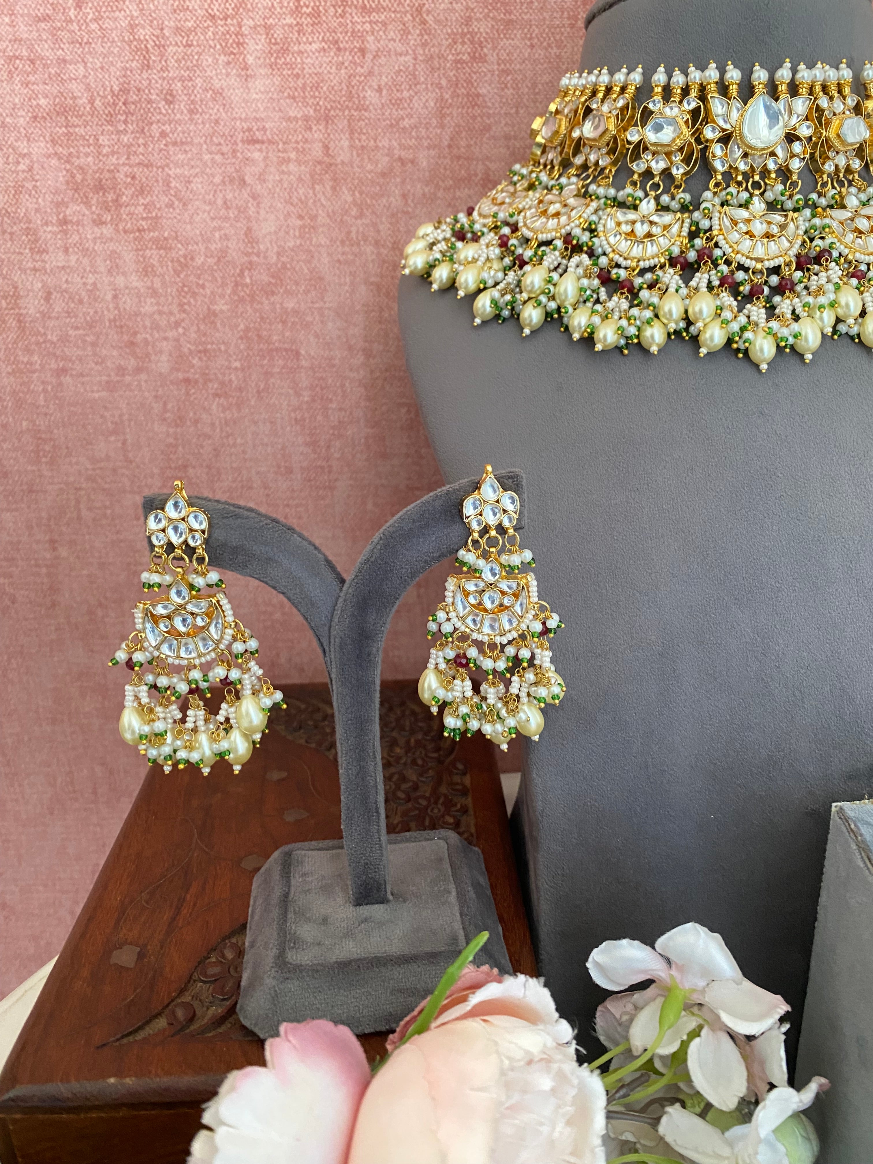 Kundan Gold plated Bridal Choker set