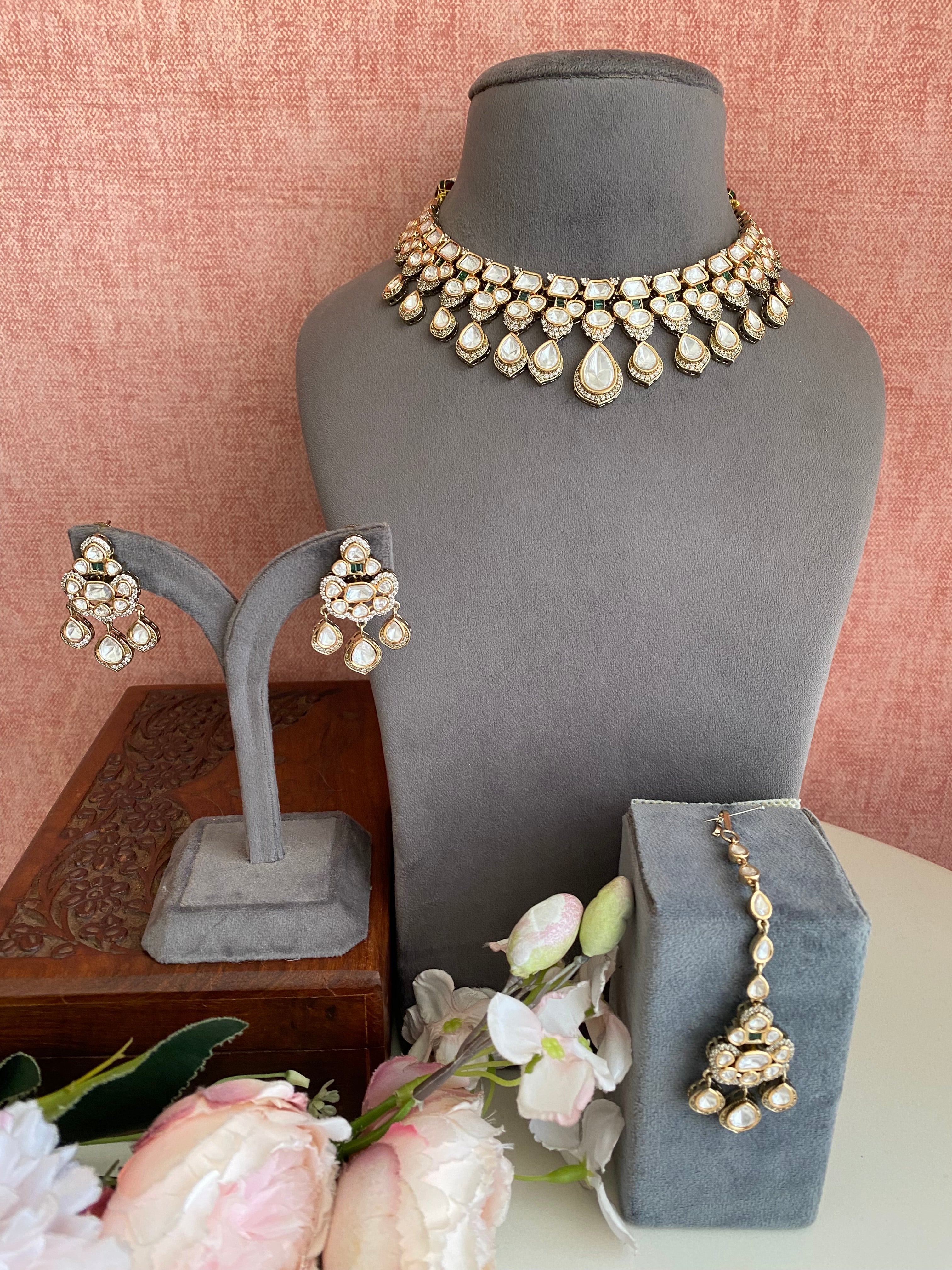 Moissanite Green Necklace Set