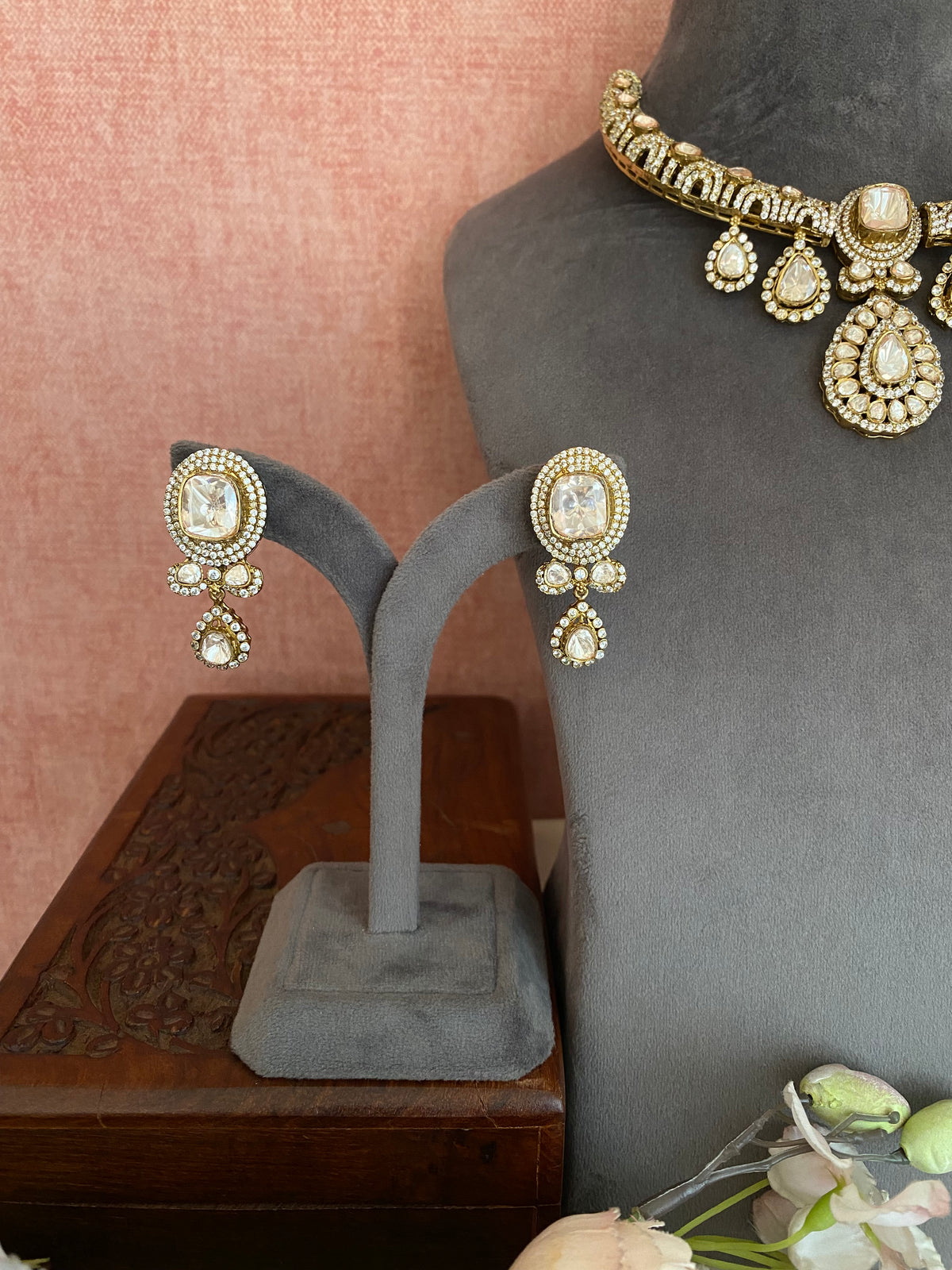 Moissanite Victorian finish Polki Necklace Set