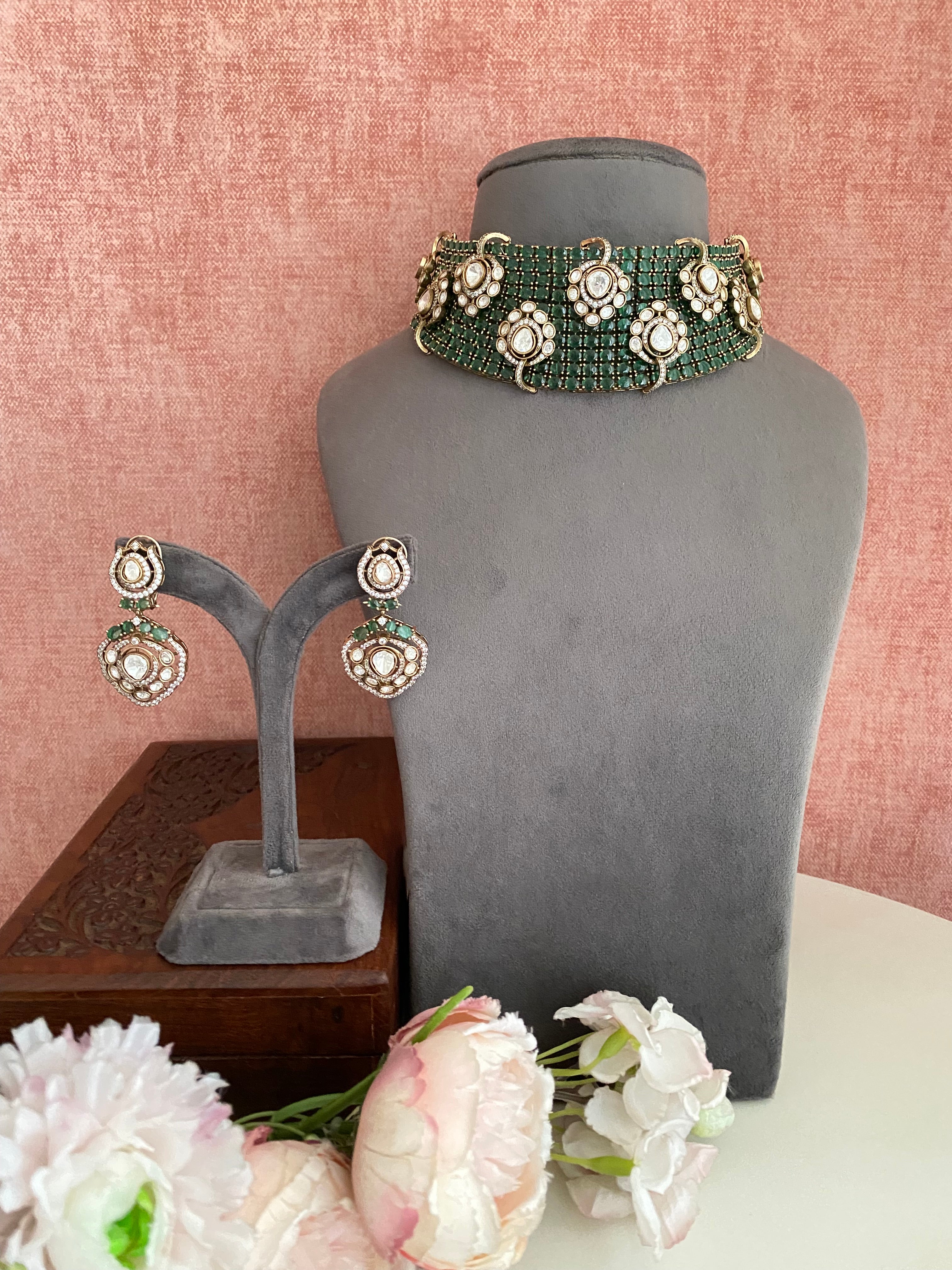 Gold plated Moissanite Green Necklace Set