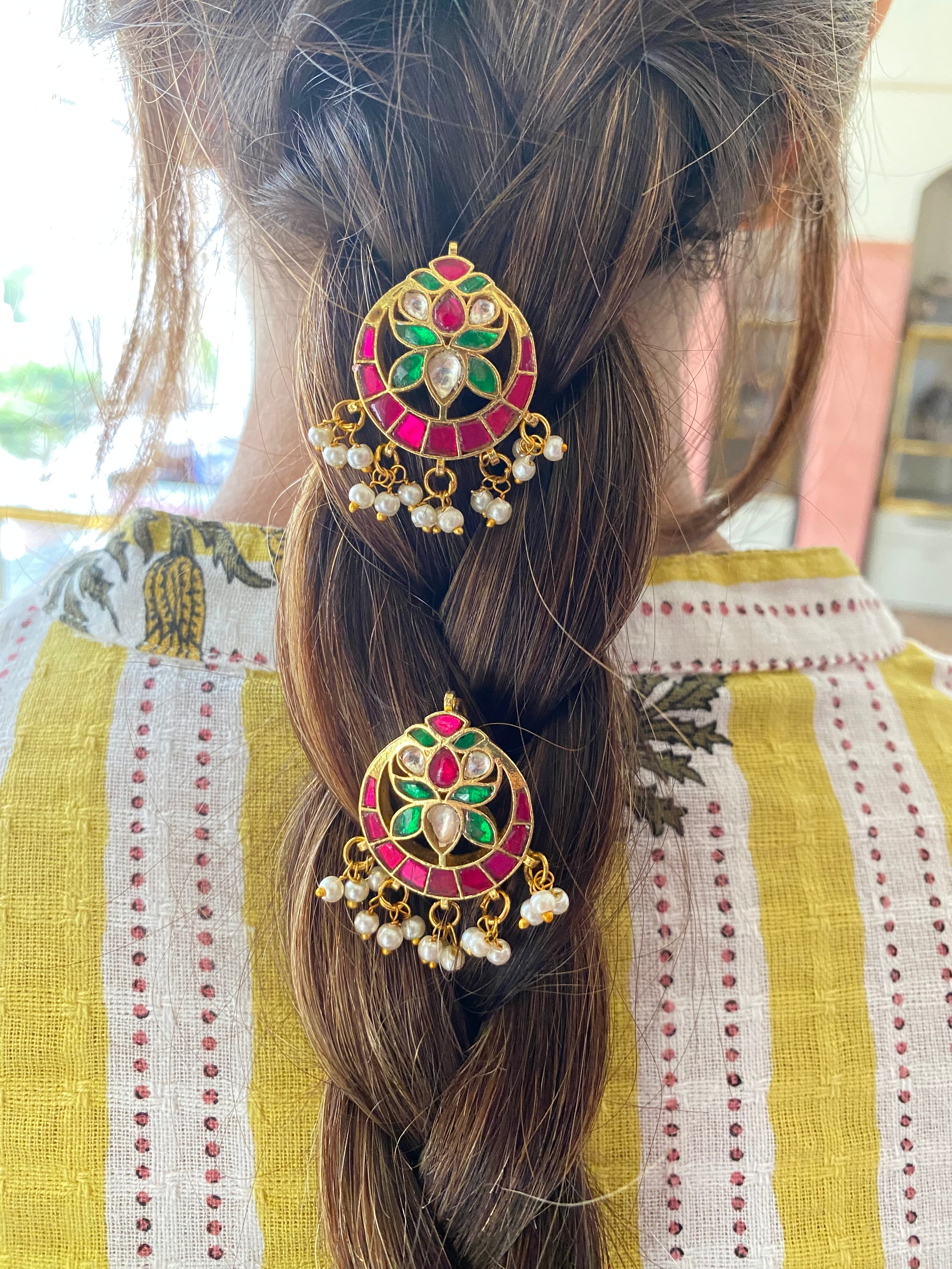 Gold Plated Kundan braid Pin