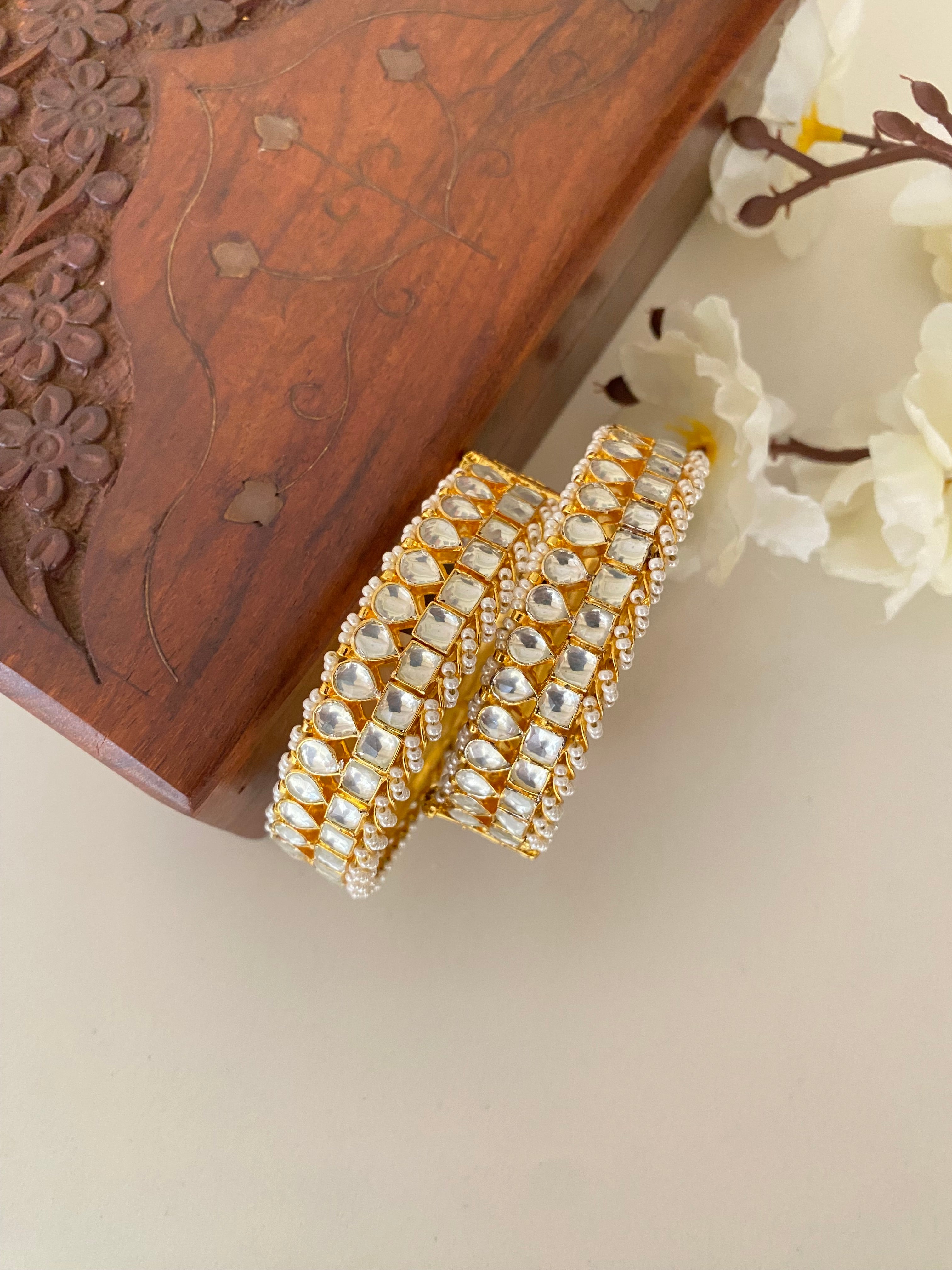 Gold plated Kundan Bangle