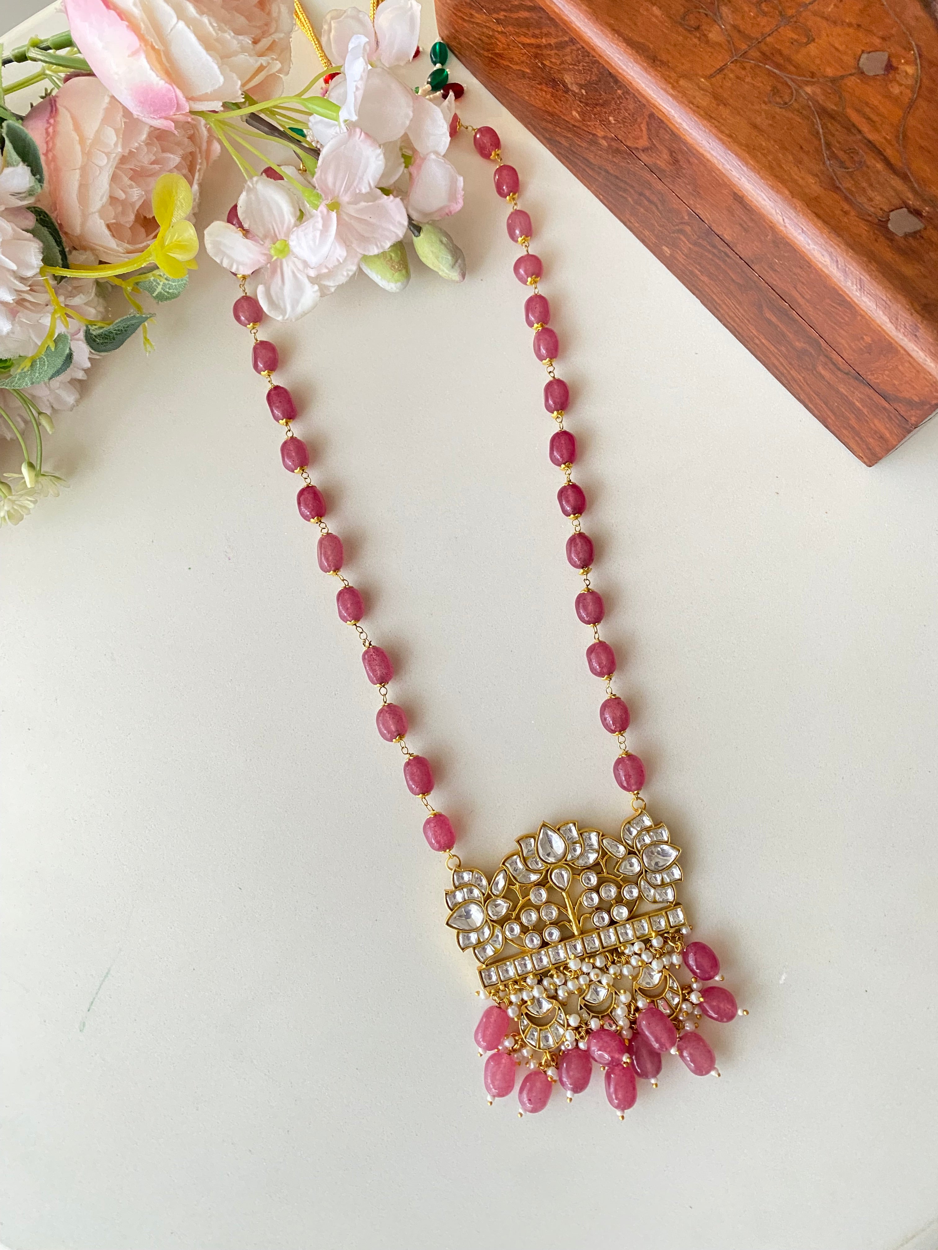 Gold Plated Kundan Necklace in pink