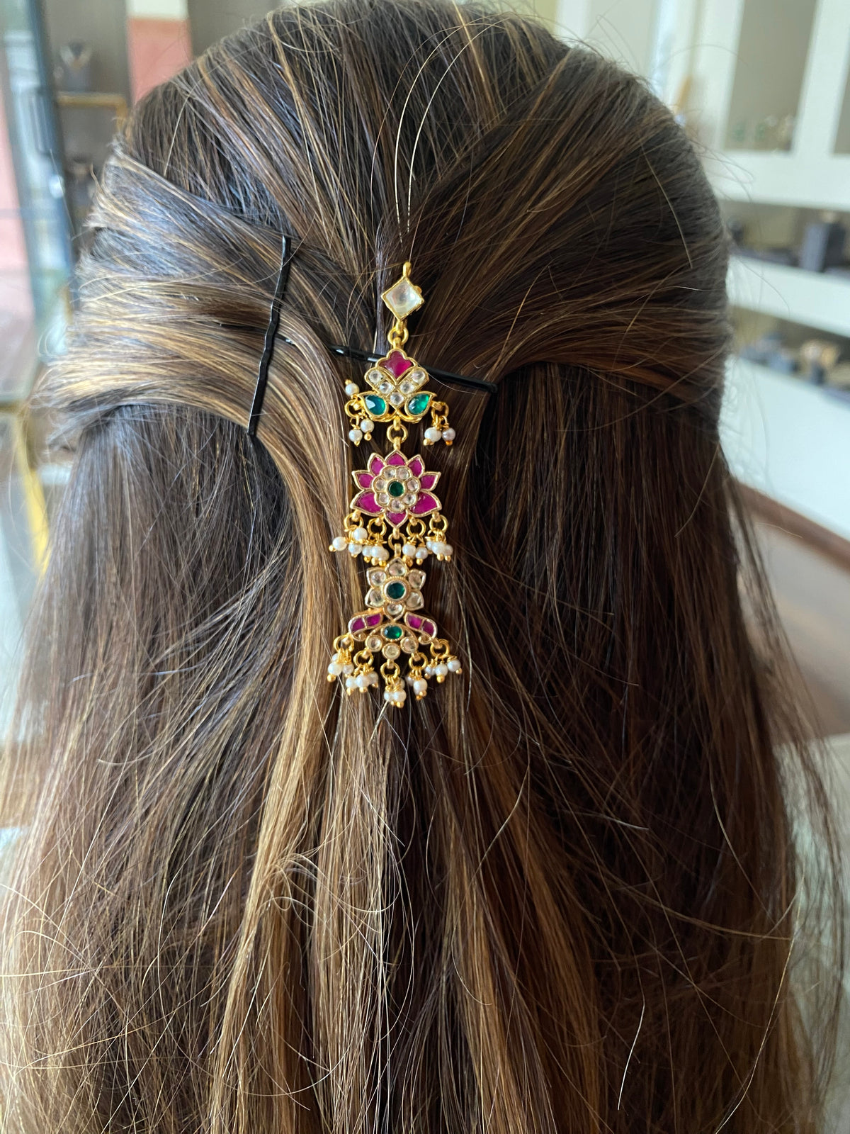 Gold Plated Kundan braid pin