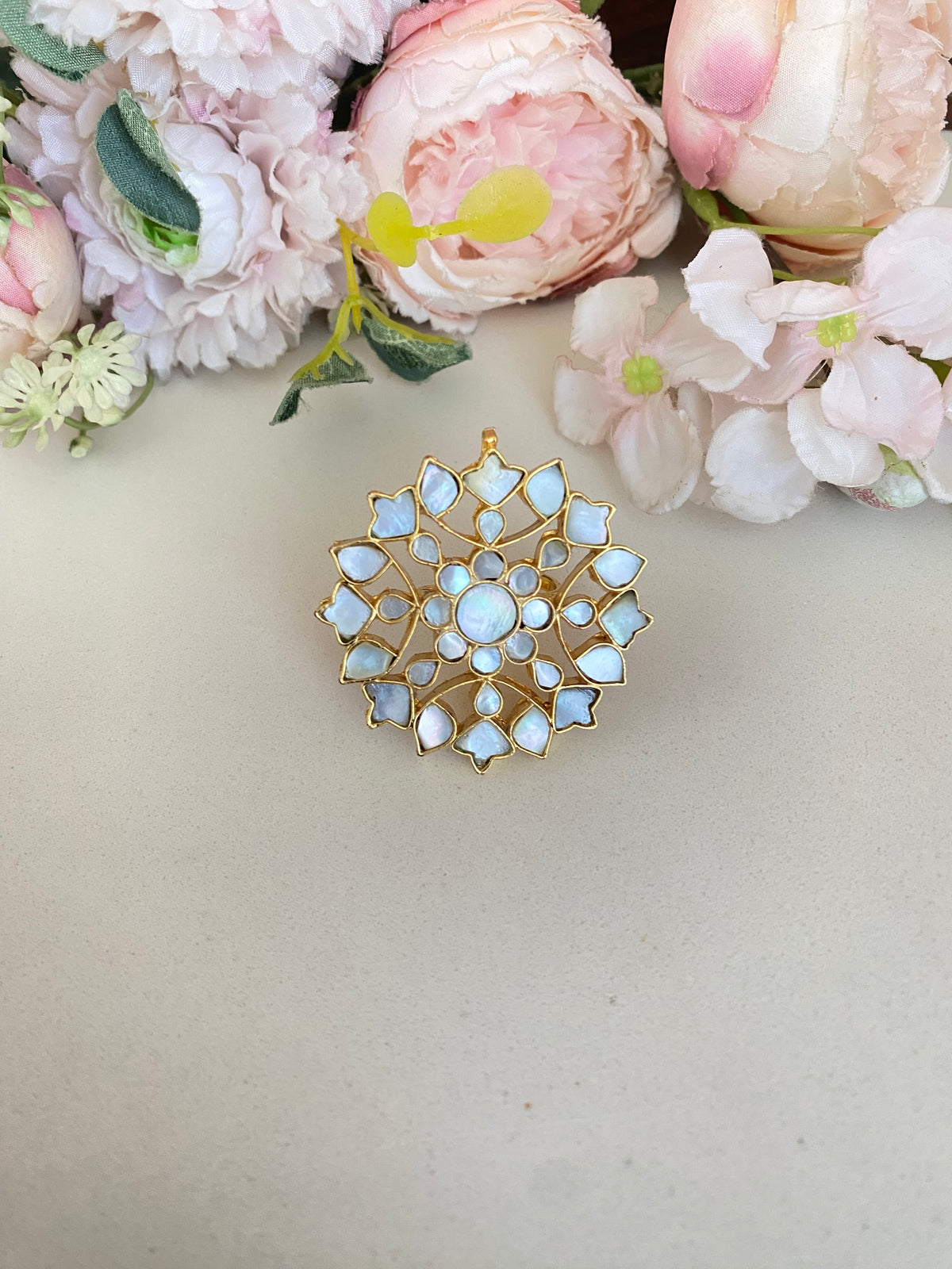 Mother of pearl Ring