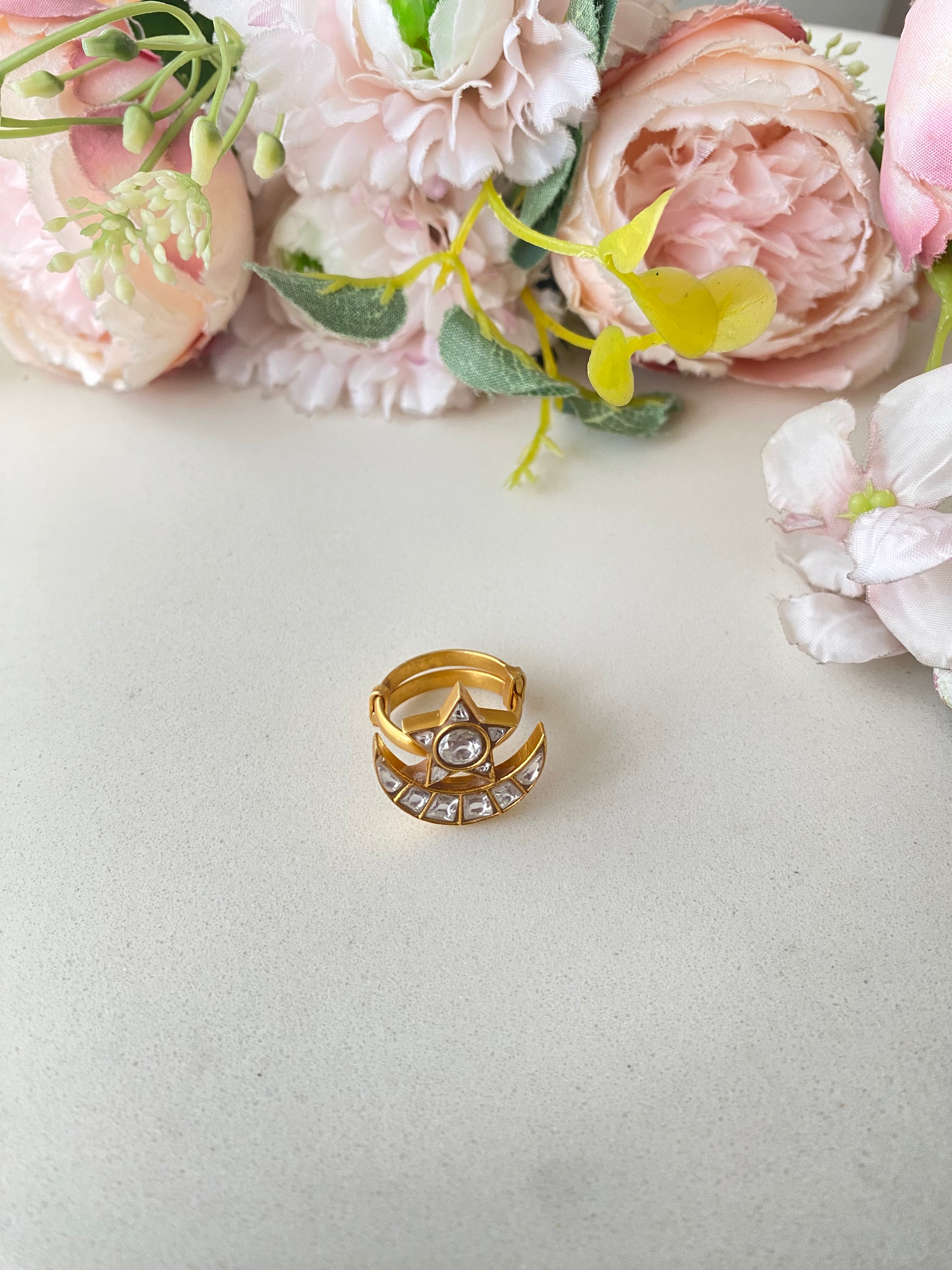 Gold plated Kundan chand Ring