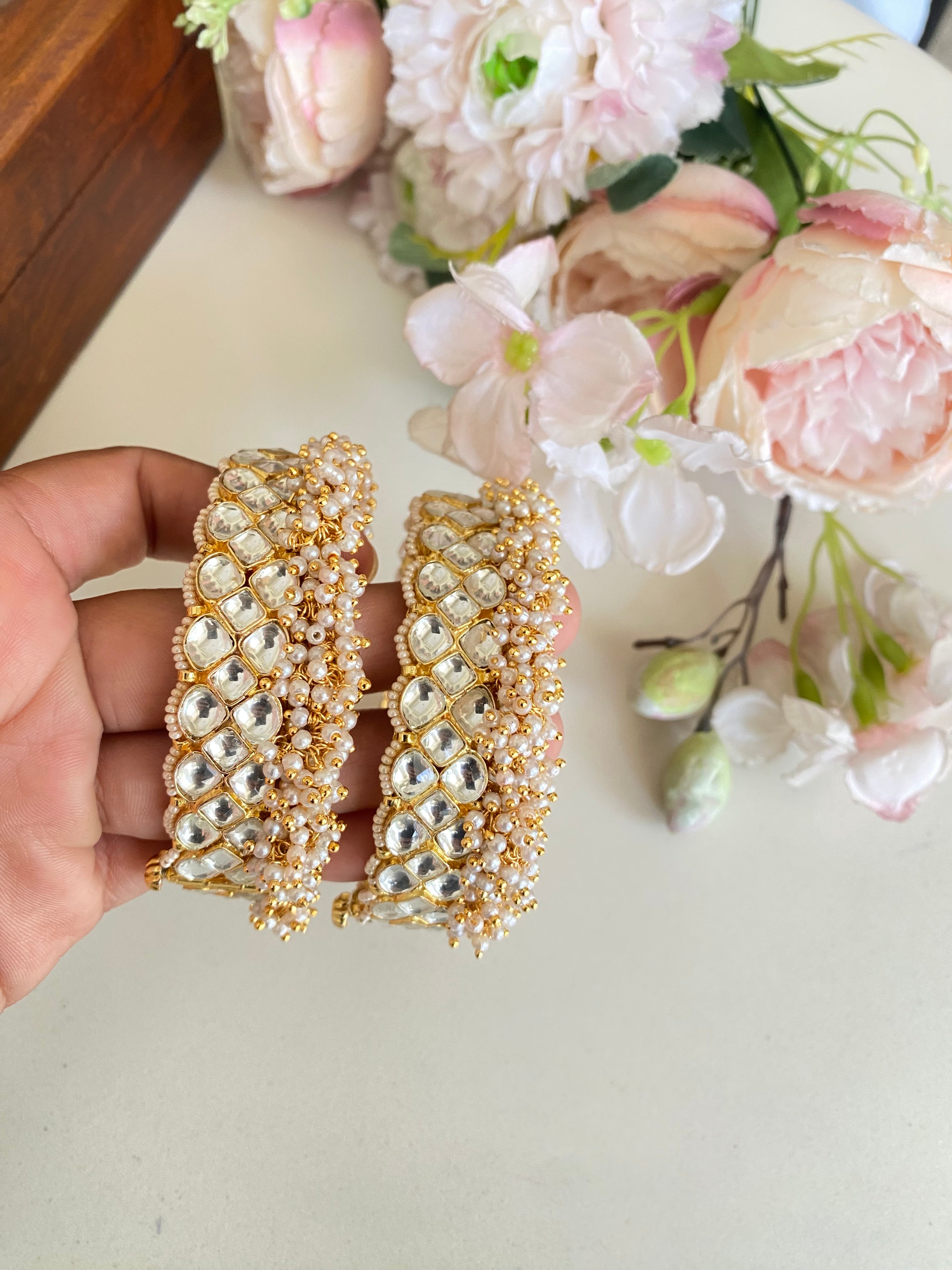 Gold plated Kundan Bangle in pearl detailing