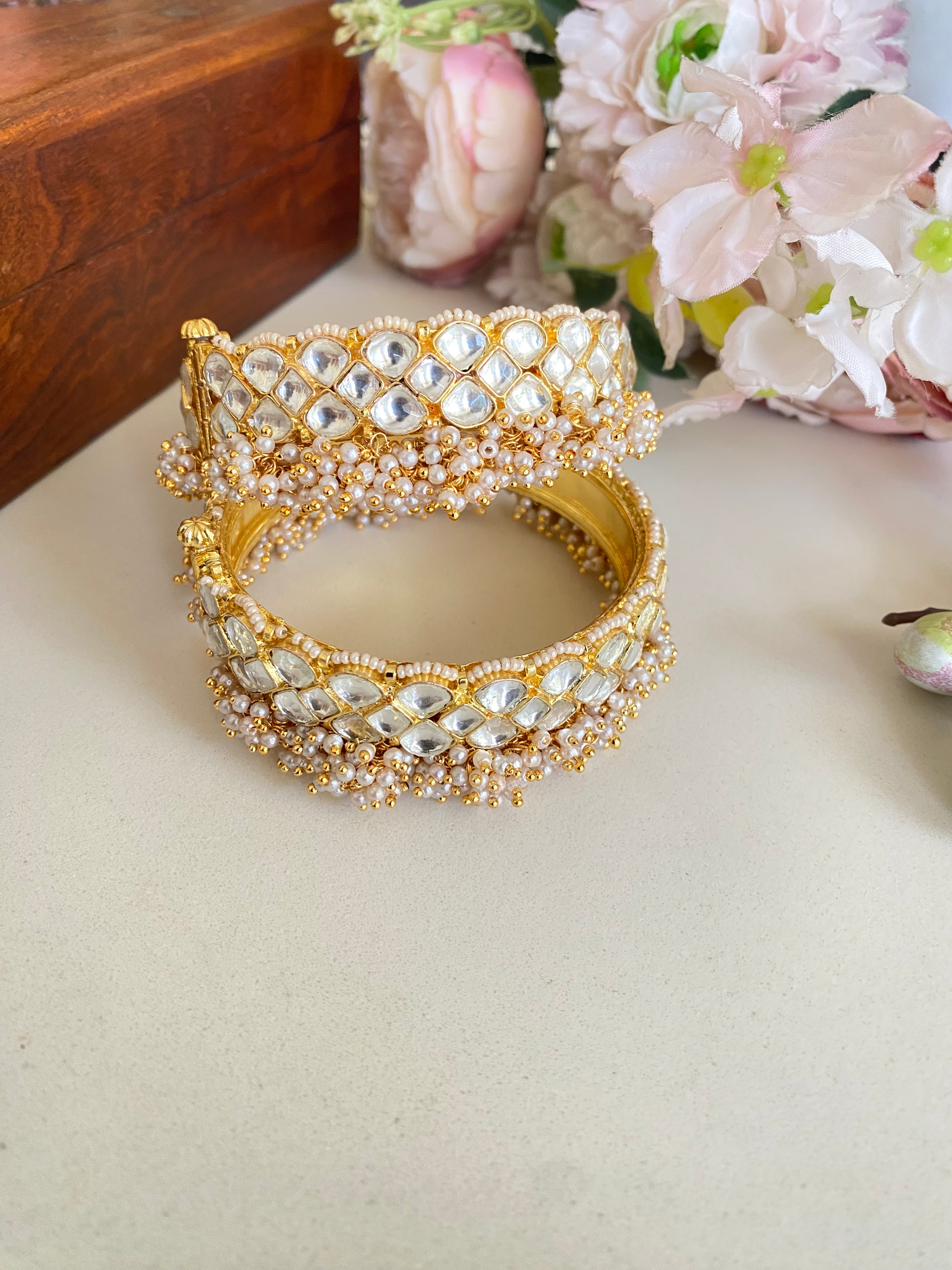 Gold plated Kundan Bangle in pearl detailing
