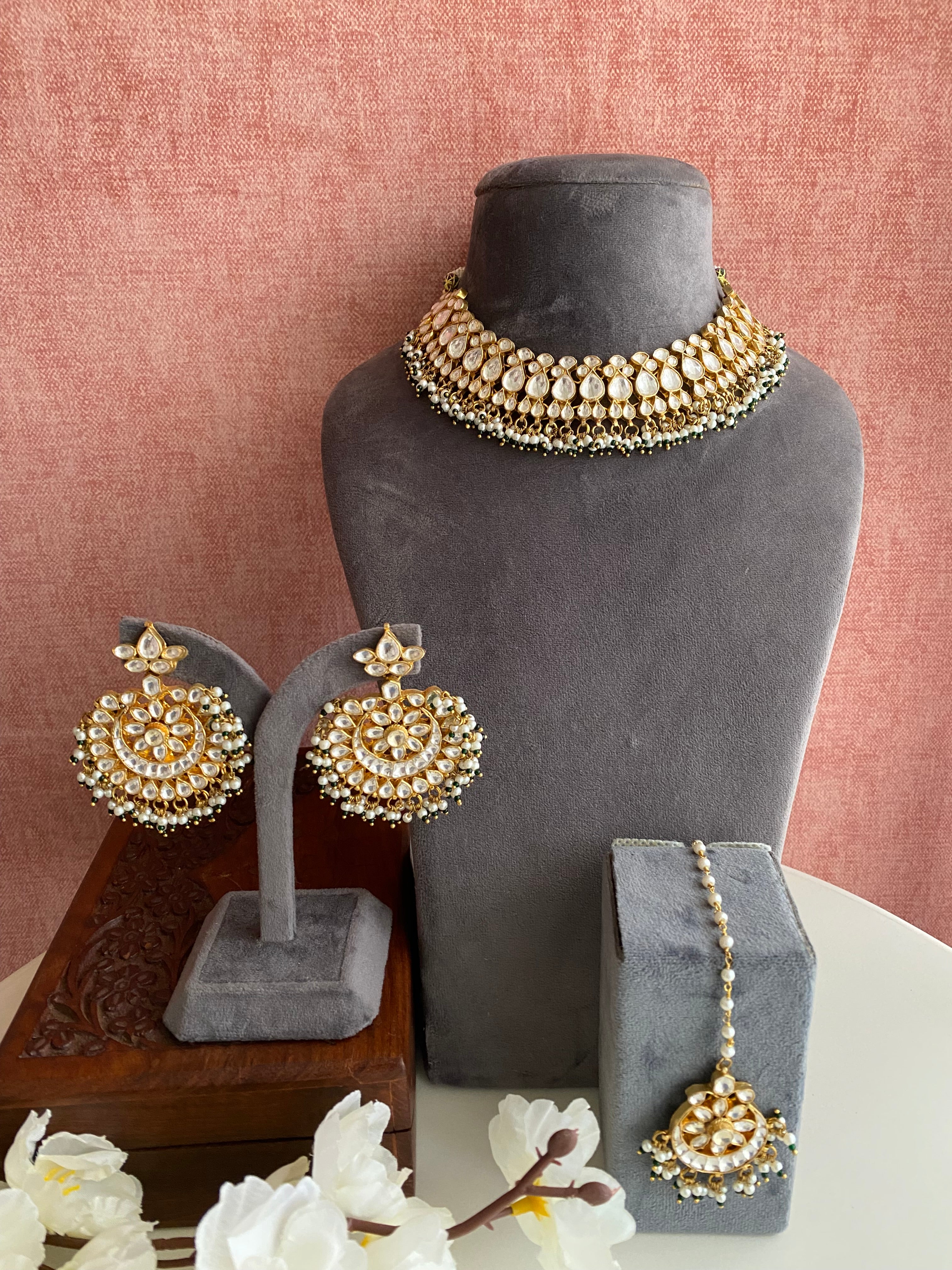 Kundan Gold plated Necklace Set with tikka