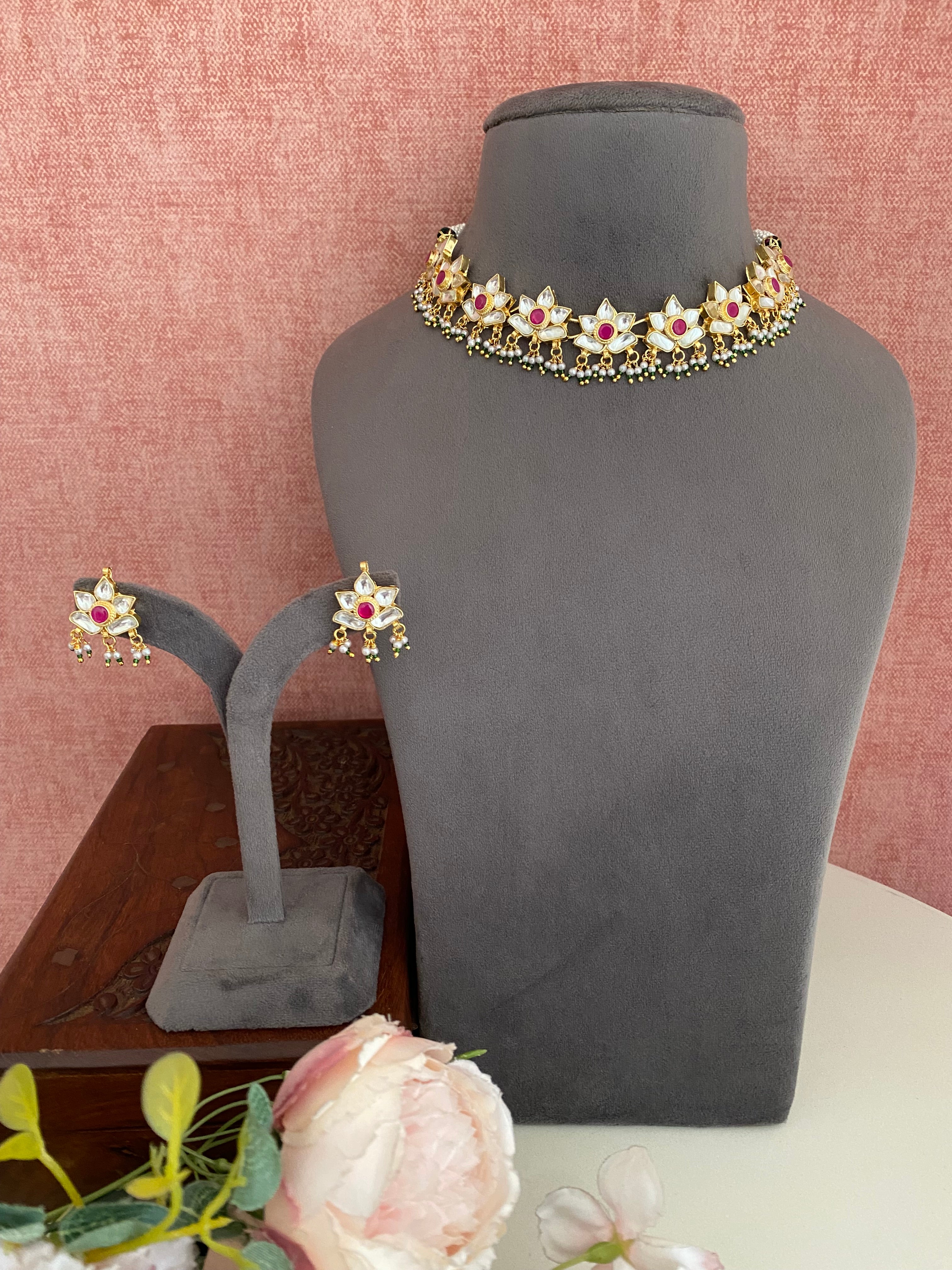 Gold Plated Kundan Lotus necklace set