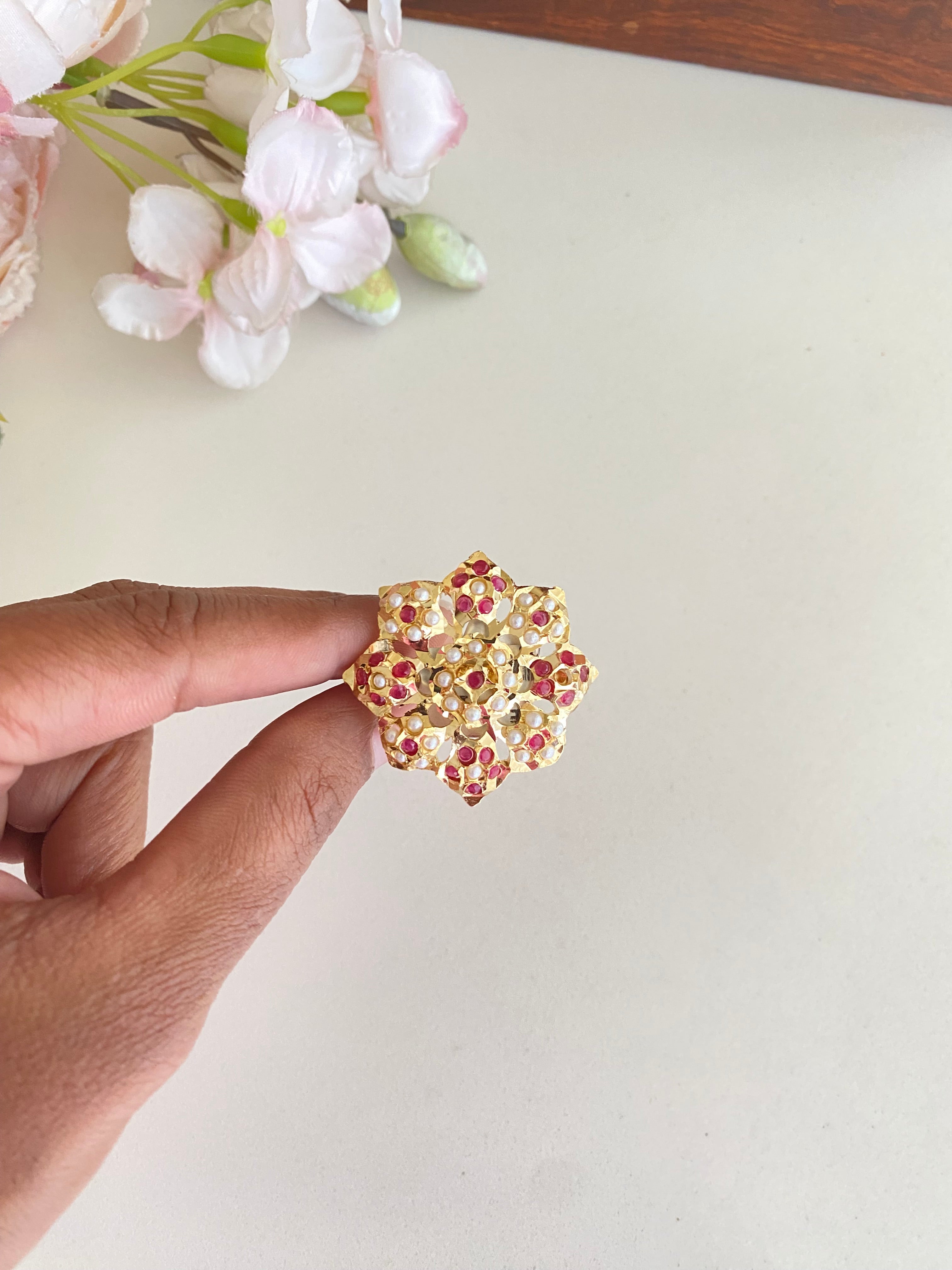 Amritsari Jadau green stone Ring