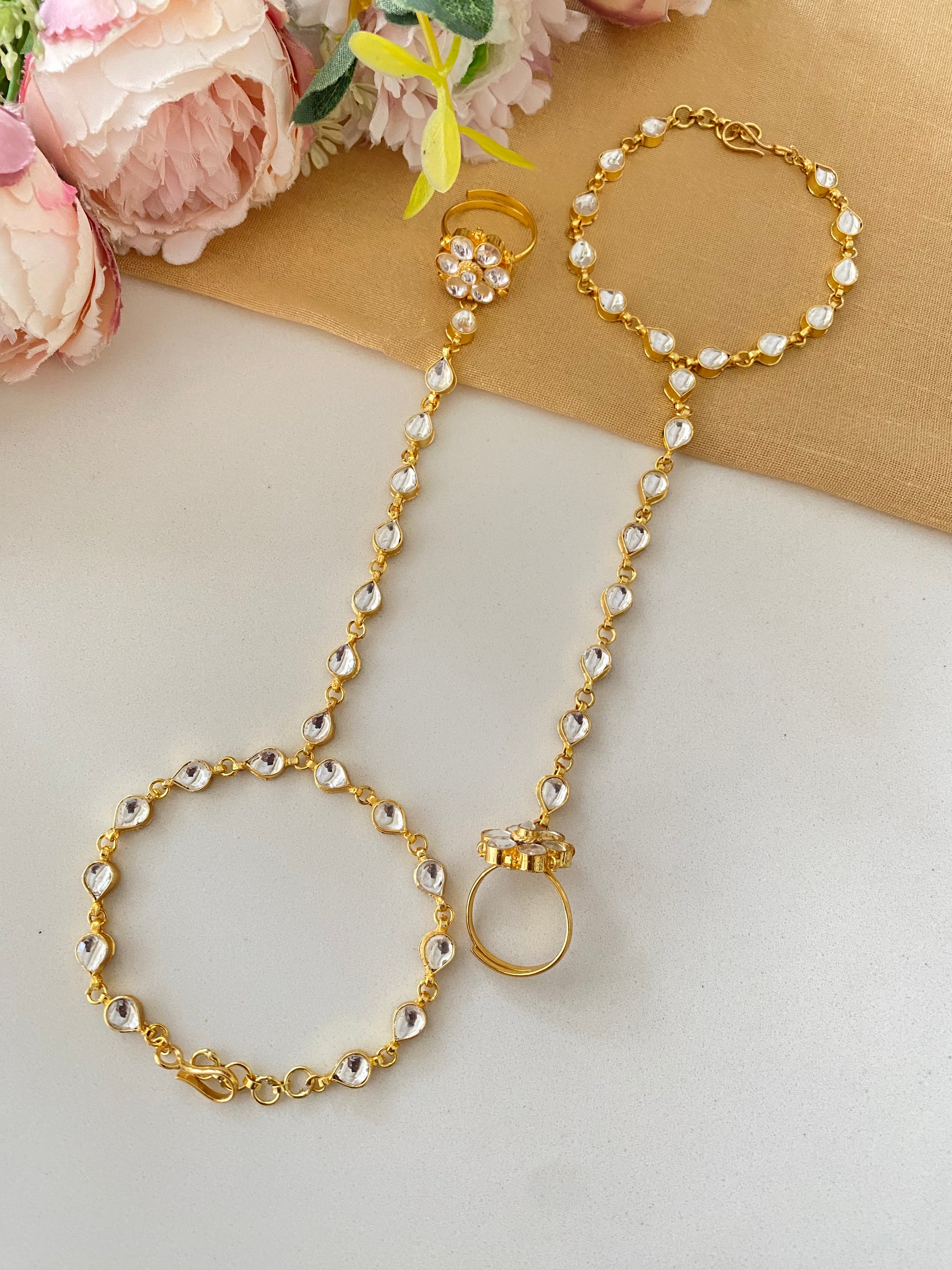 Gold Plated Kundan Hathphool