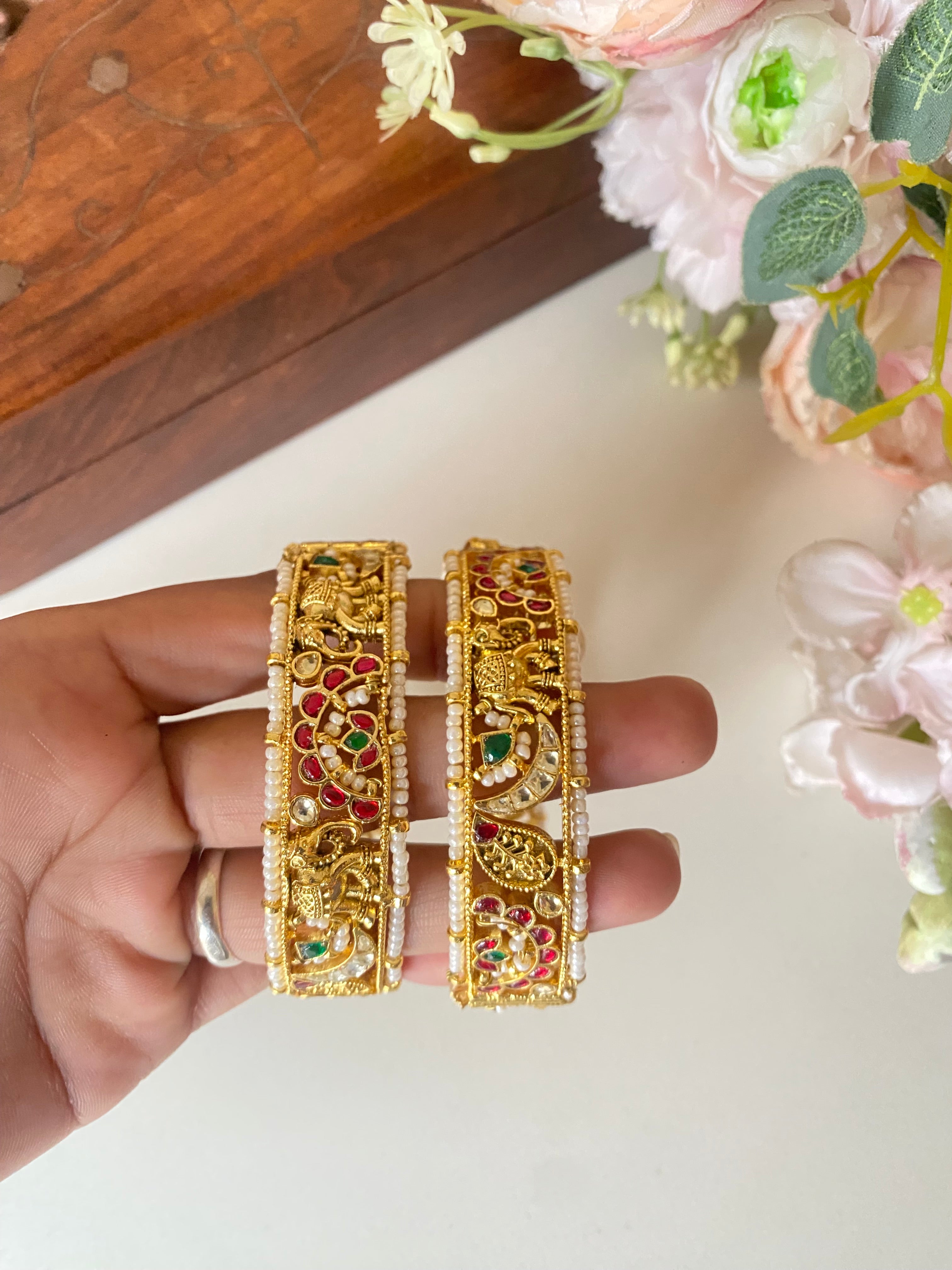 Gold Plated Pink and Green kundan bangles