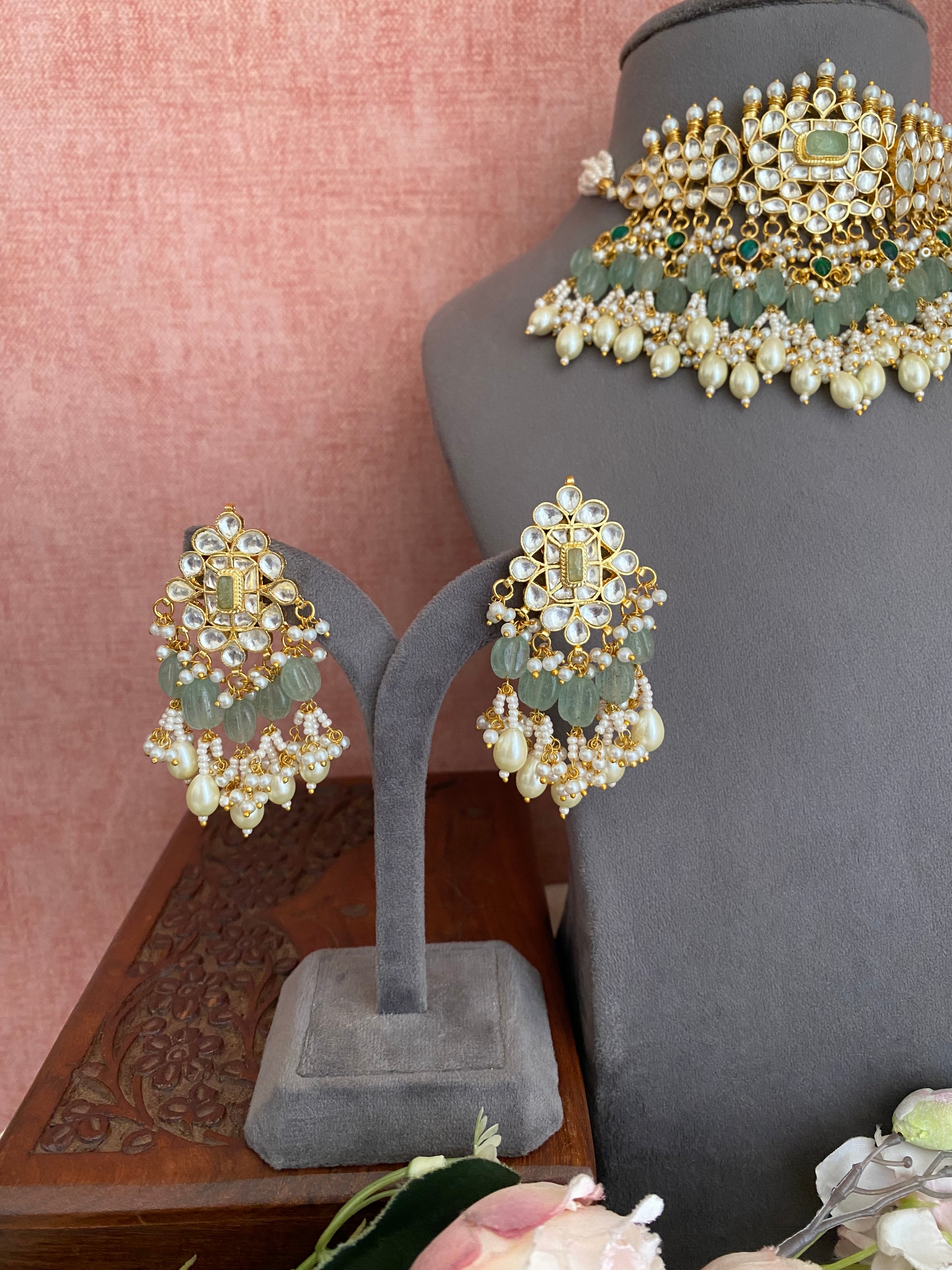 Gold plated Mint Stone Kundan Choker Set