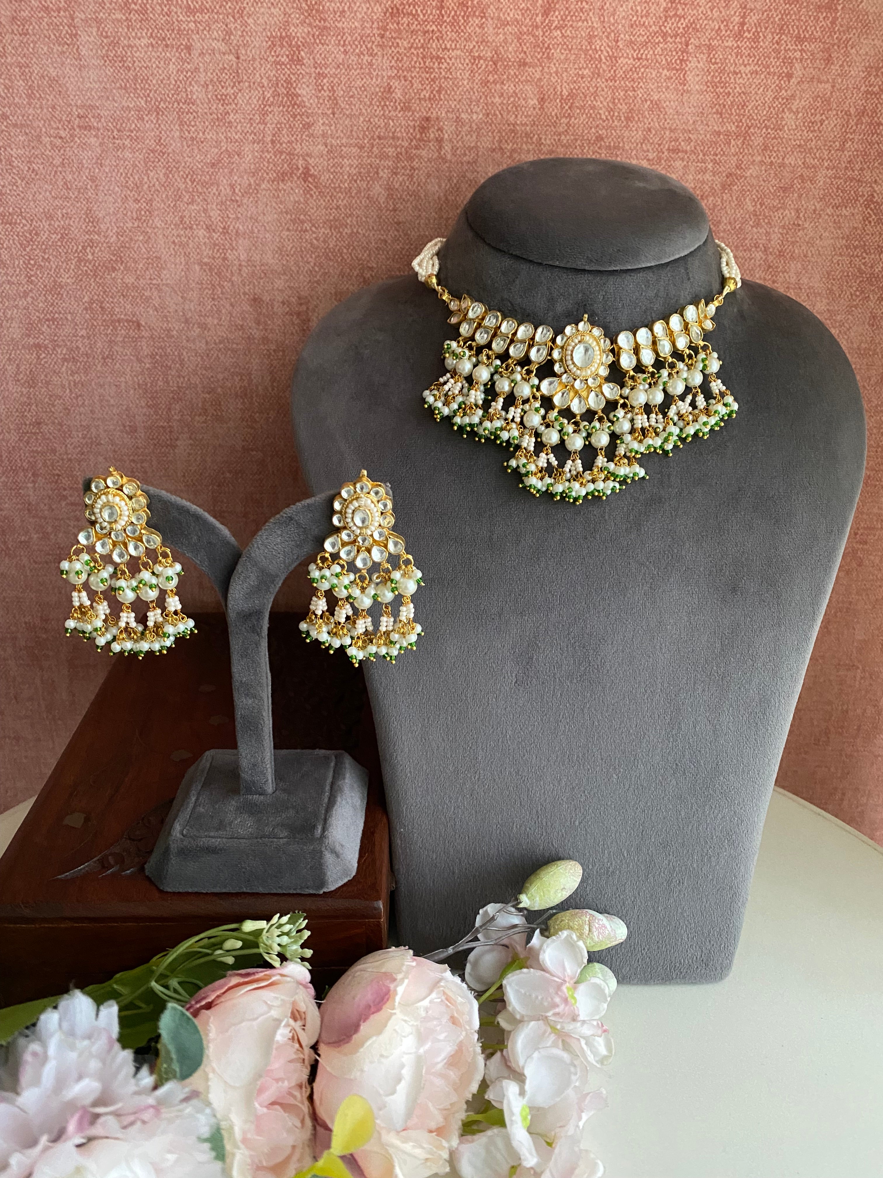 Gold plated Kundan Choker set